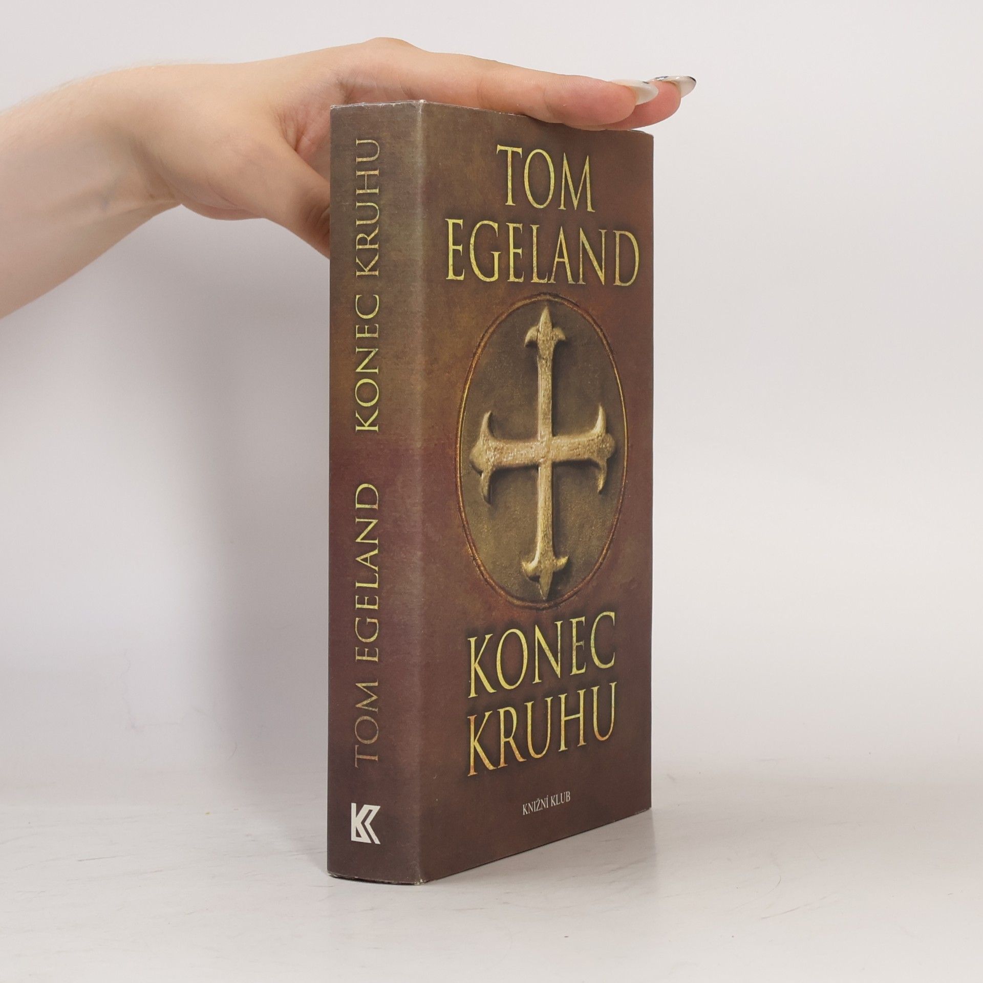 Tom Egeland Konec kruhu
