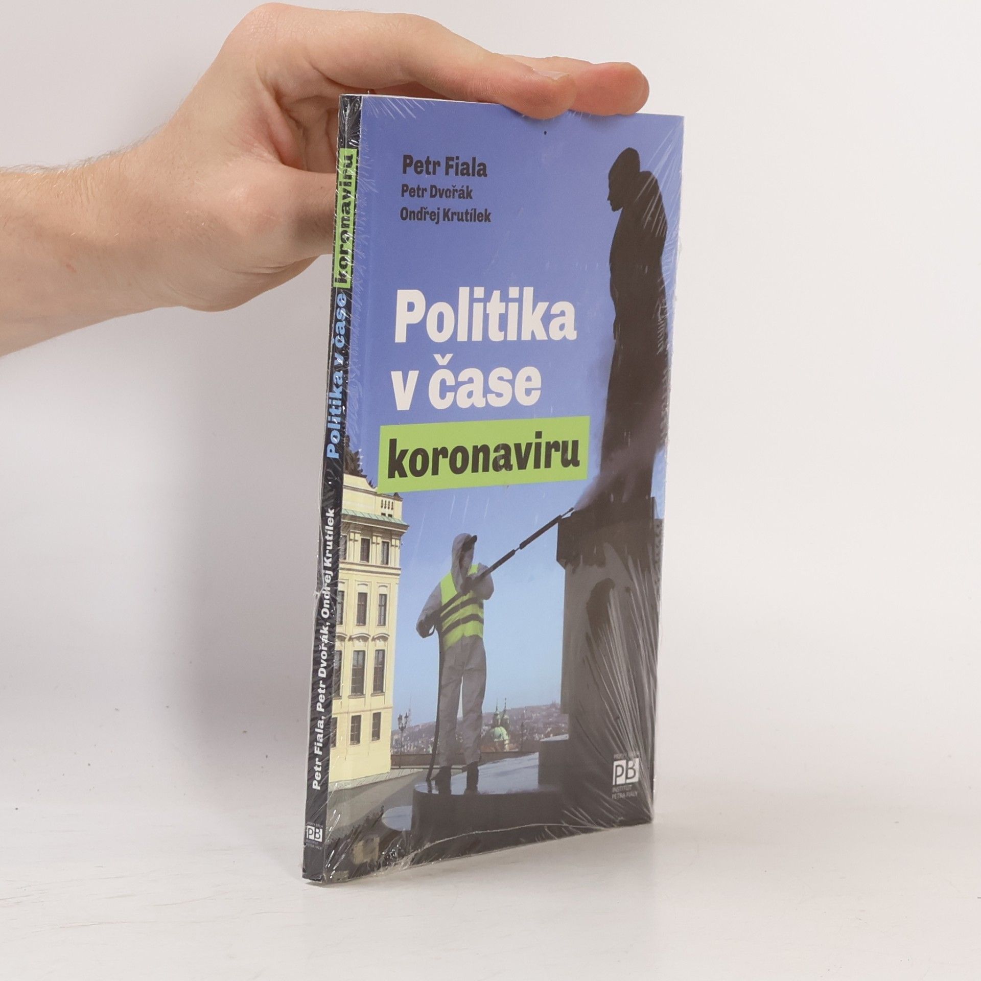 Ondřej Krutílek Politika v čase koronaviru : předběžná analýza
