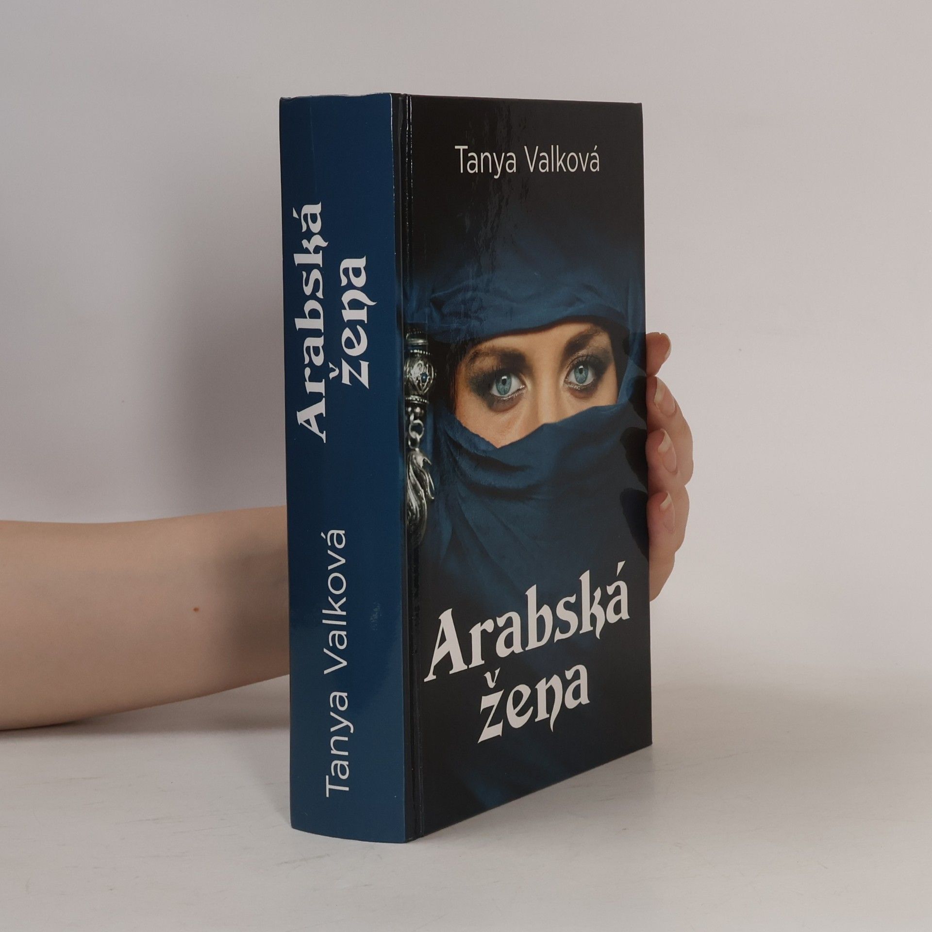 Tanya Valková Arabská žena
