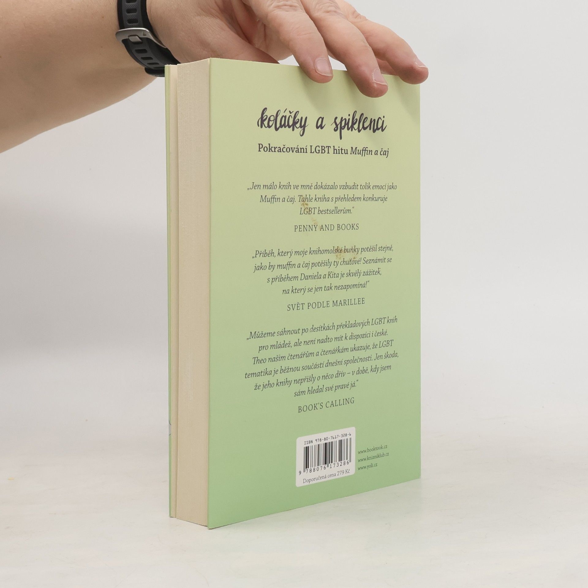 Theo Addair Koláčky a spiklenci