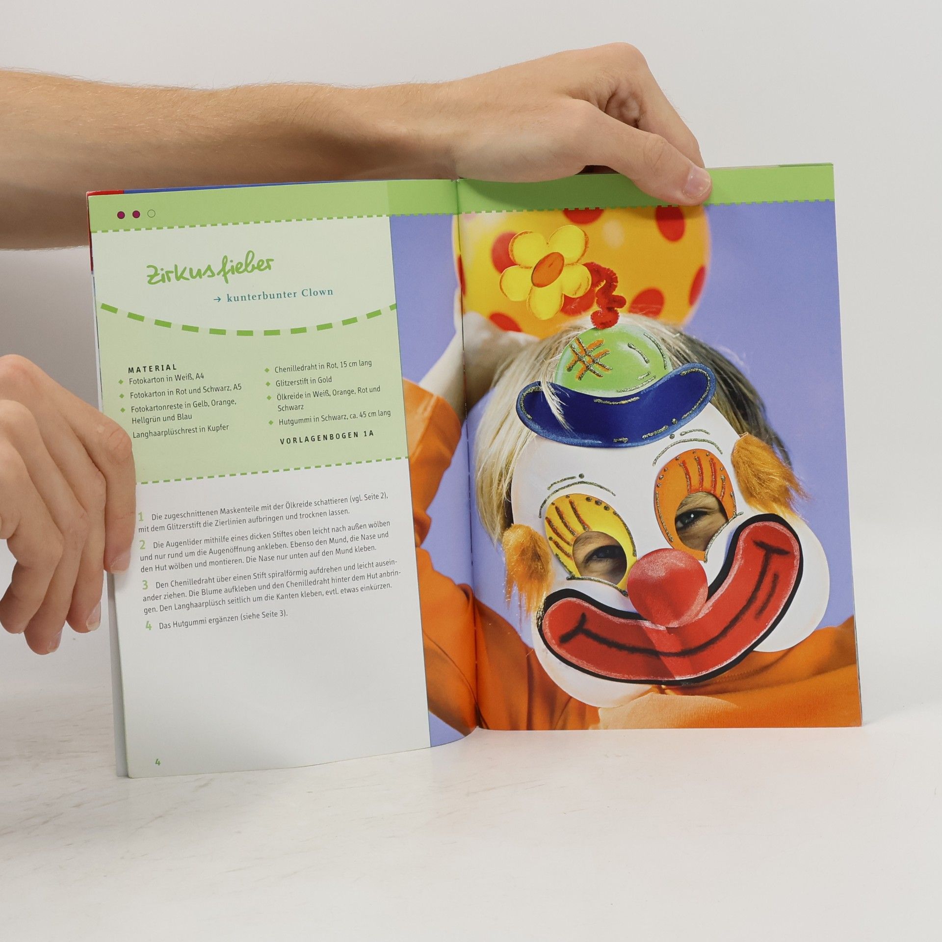 Martina Schröder Neue Papiermasken