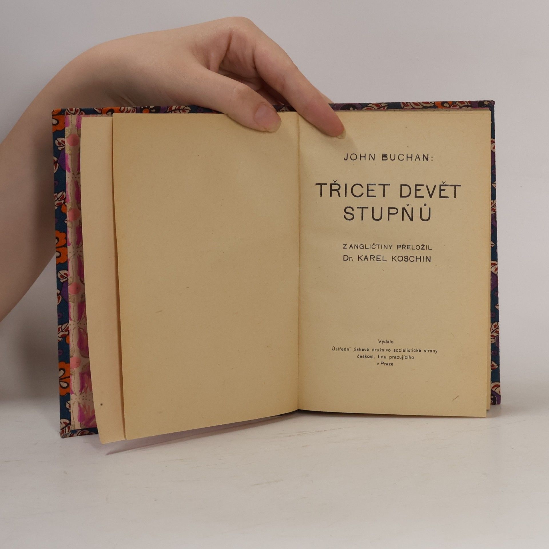 John Buchan Třicet devět stupňů