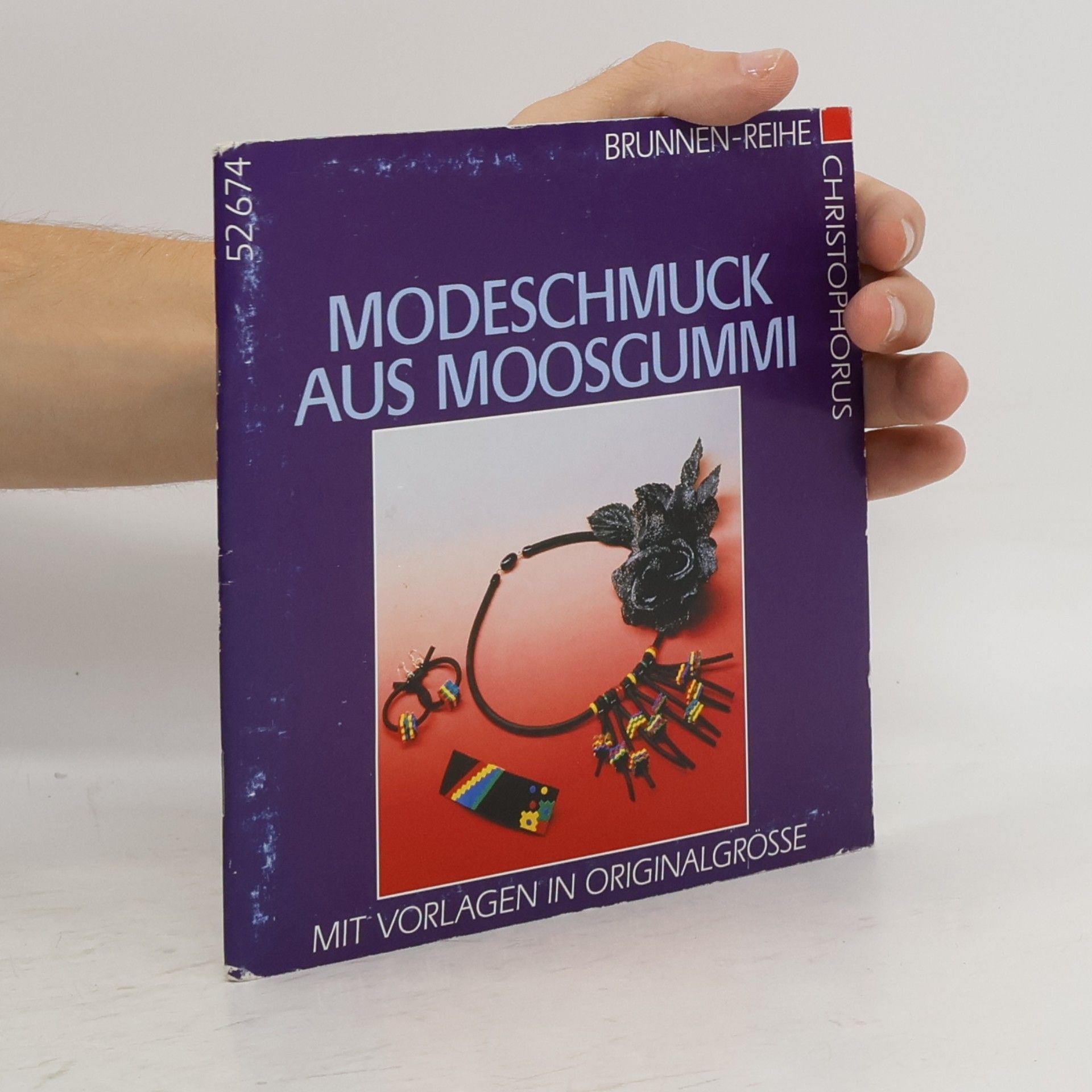 Paula Reynders Modeschmuck aus Moosgummi