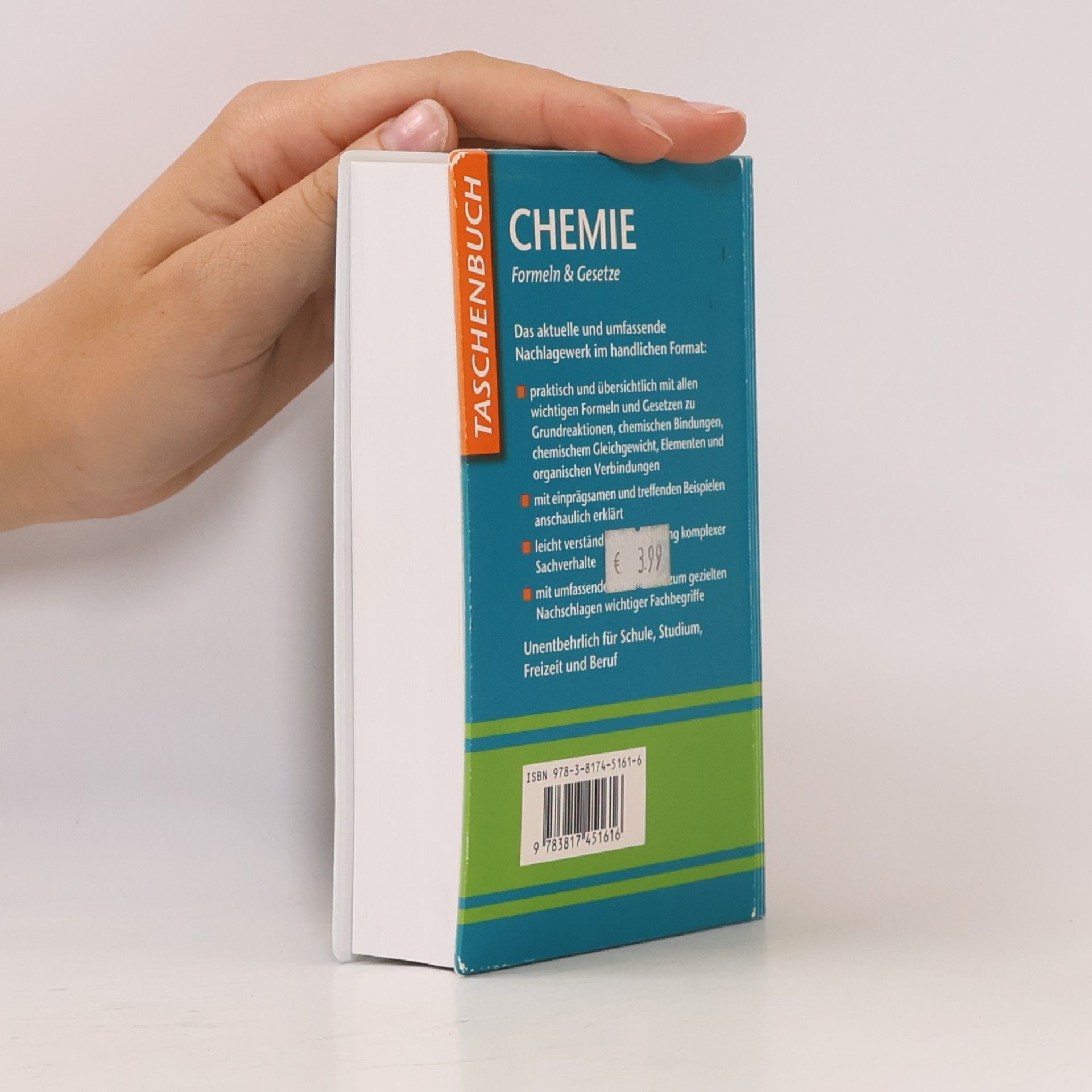 Kolektiv autorů Chemie. Formeln, Gesetze & Fachbegriffe