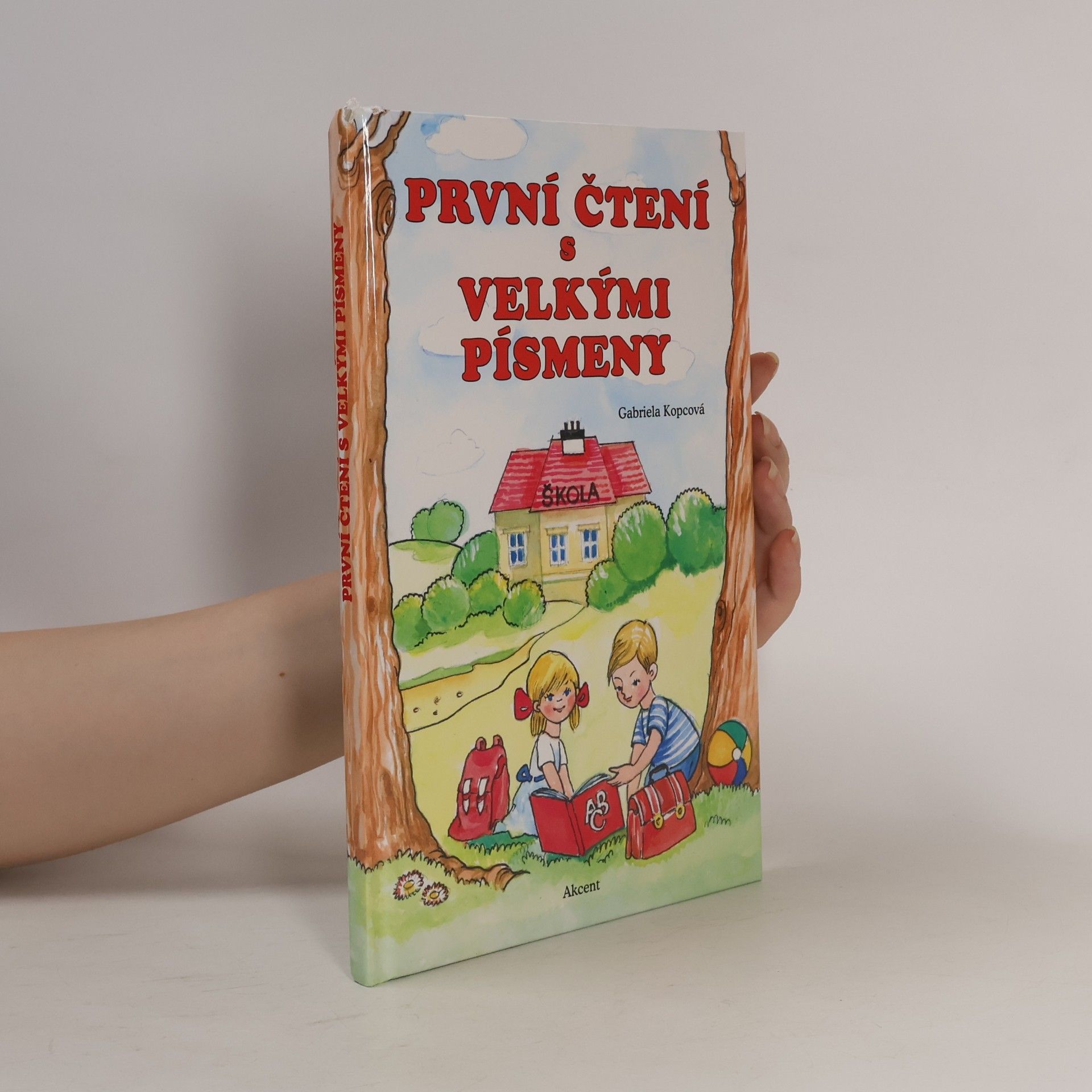 Gabriela Kopcová První čtení s velkými písmeny
