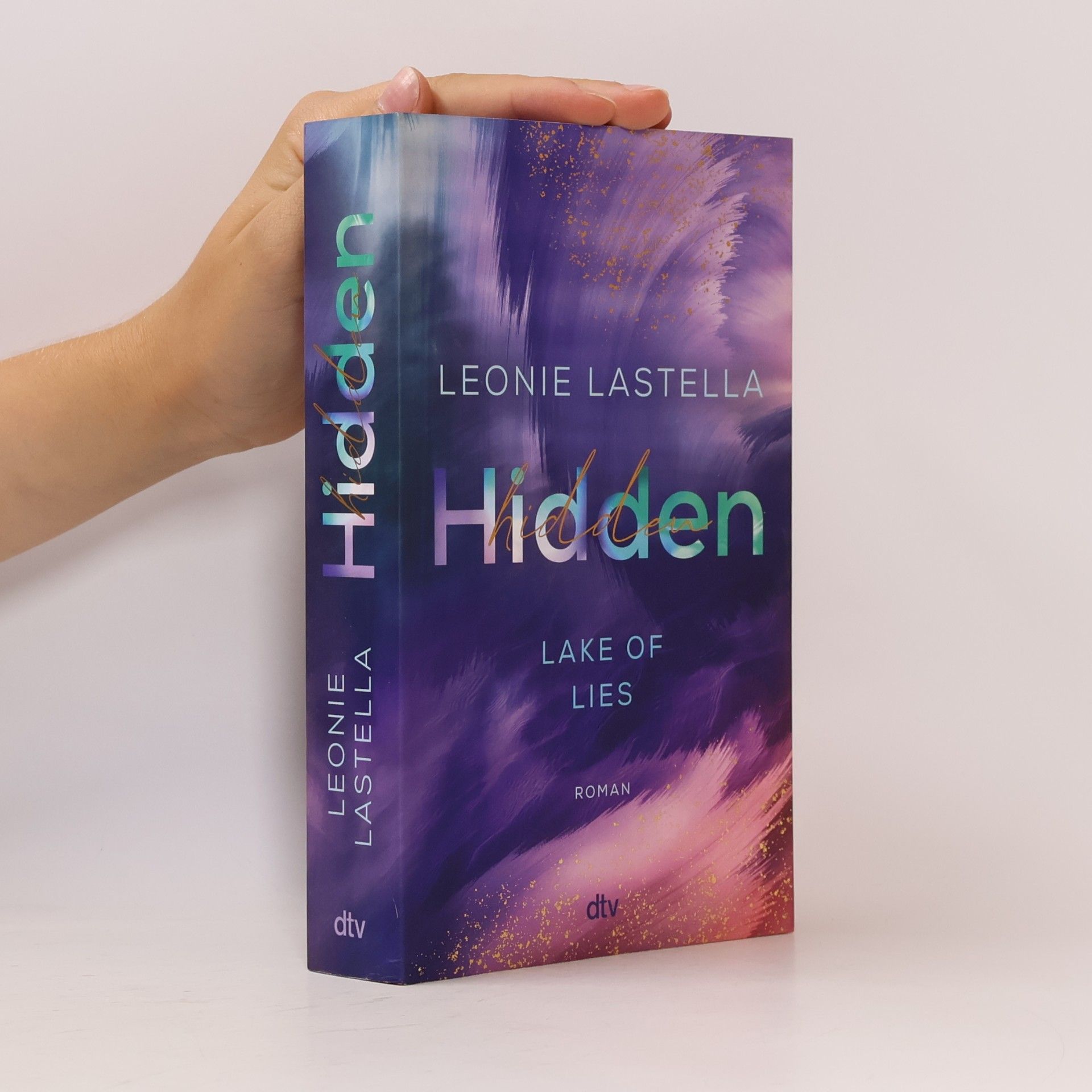 Leonie Lastella Hidden / Lake of Lies Bd.1