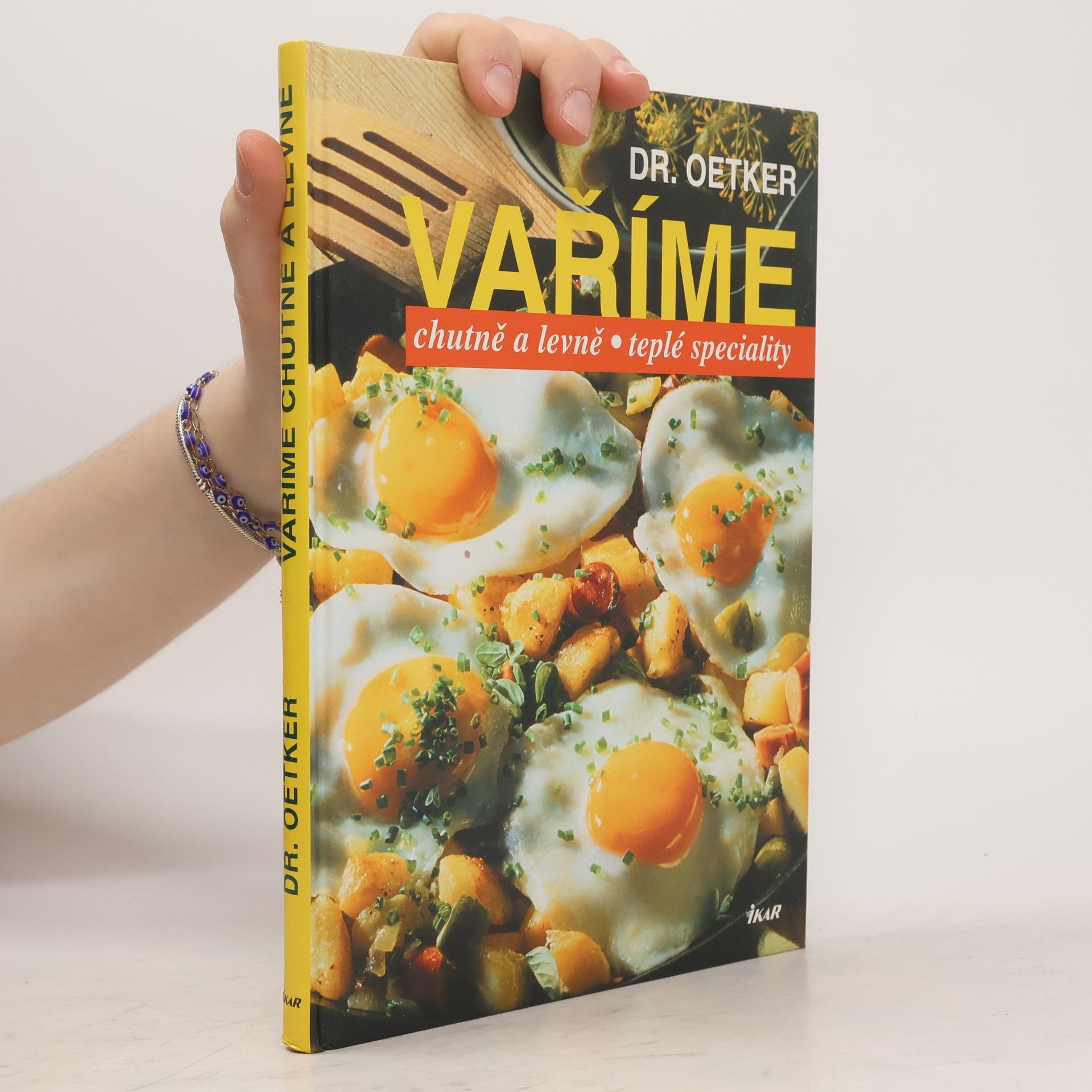 Autorenkollektiv Vaříme chutně a levně. Teplé speciality.