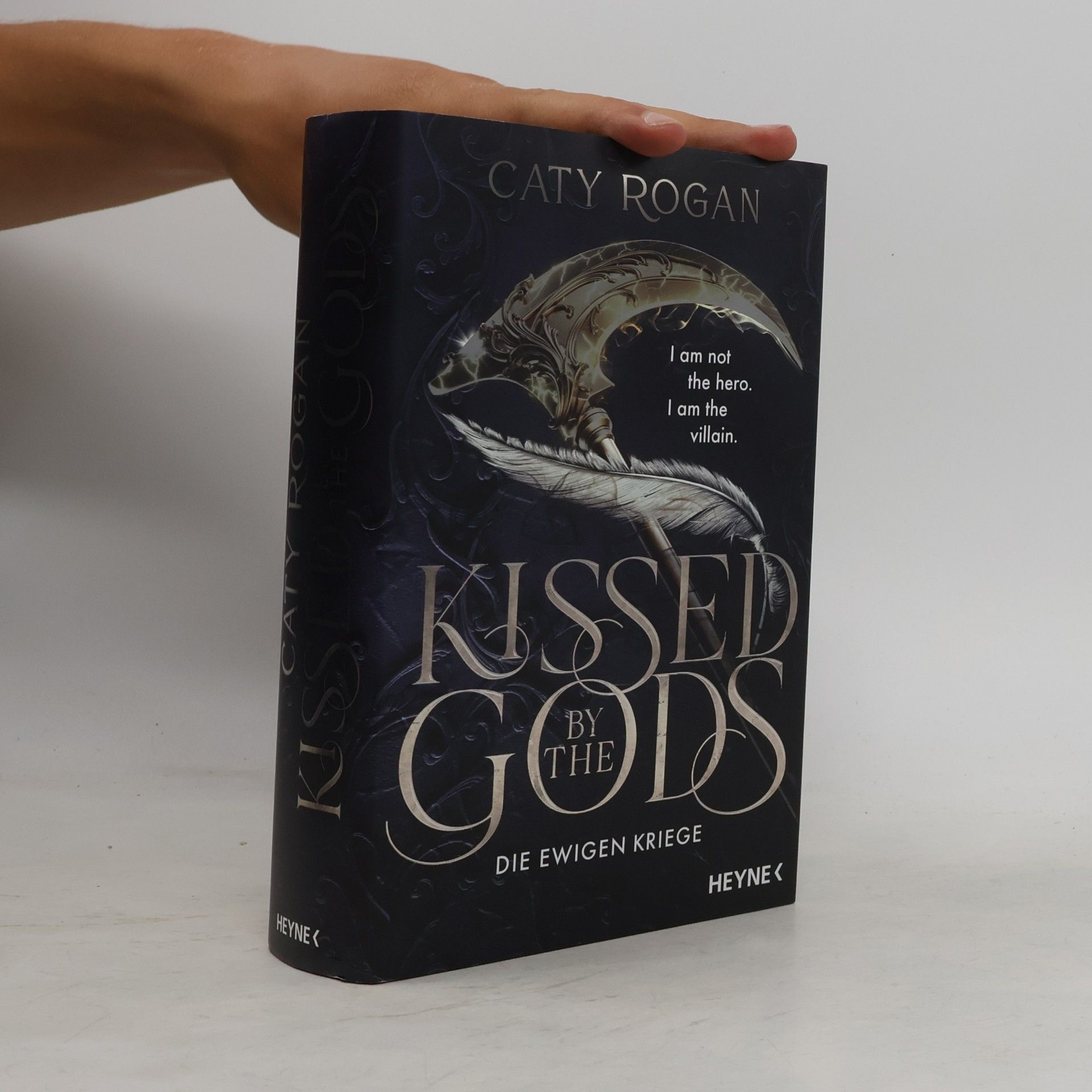 Caty Rogan Kissed by the Gods – Die ewigen Kriege