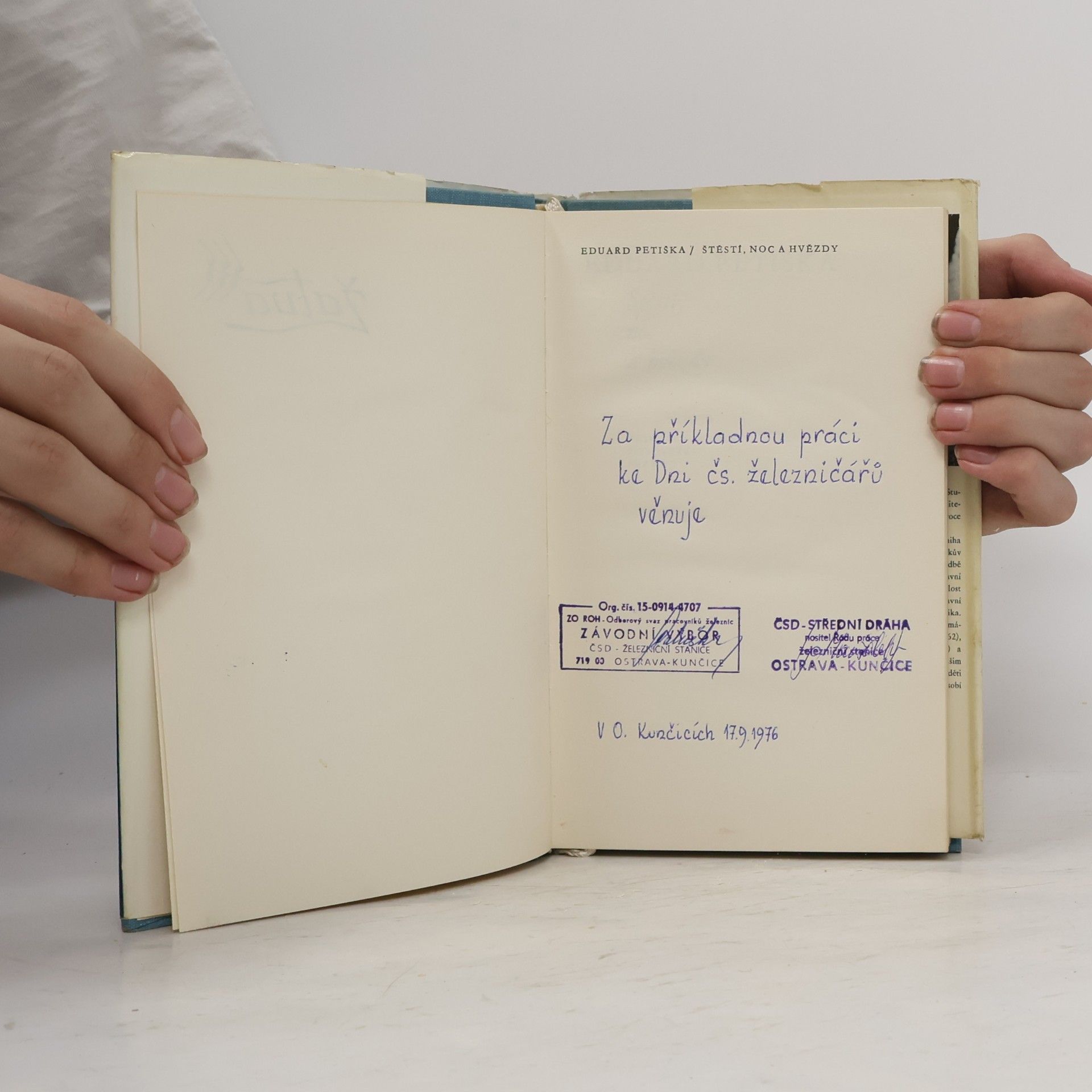 Eduard Petiška Štěstí, noc a hvězdy