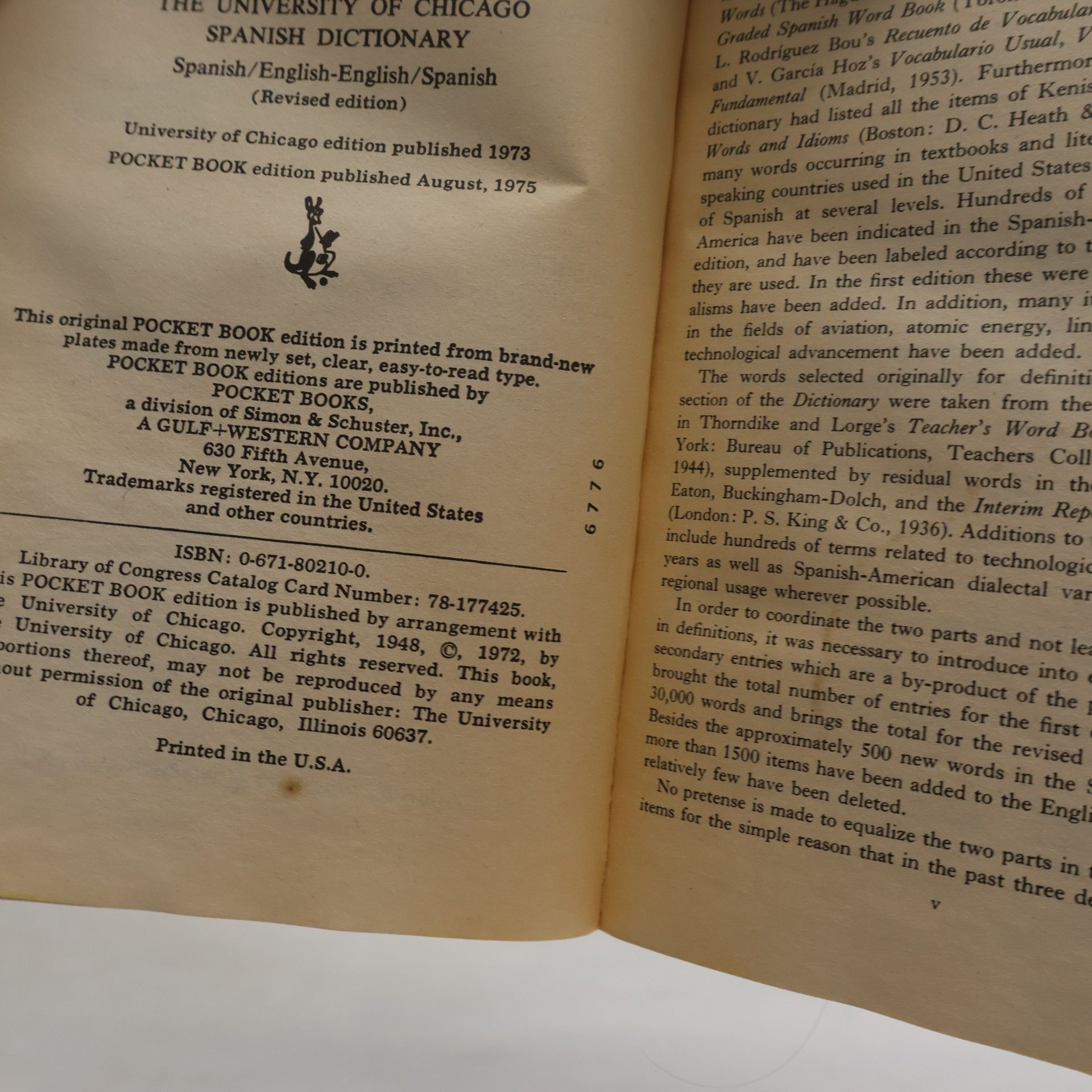 Carlos Castillo Diccionario / Dictionary