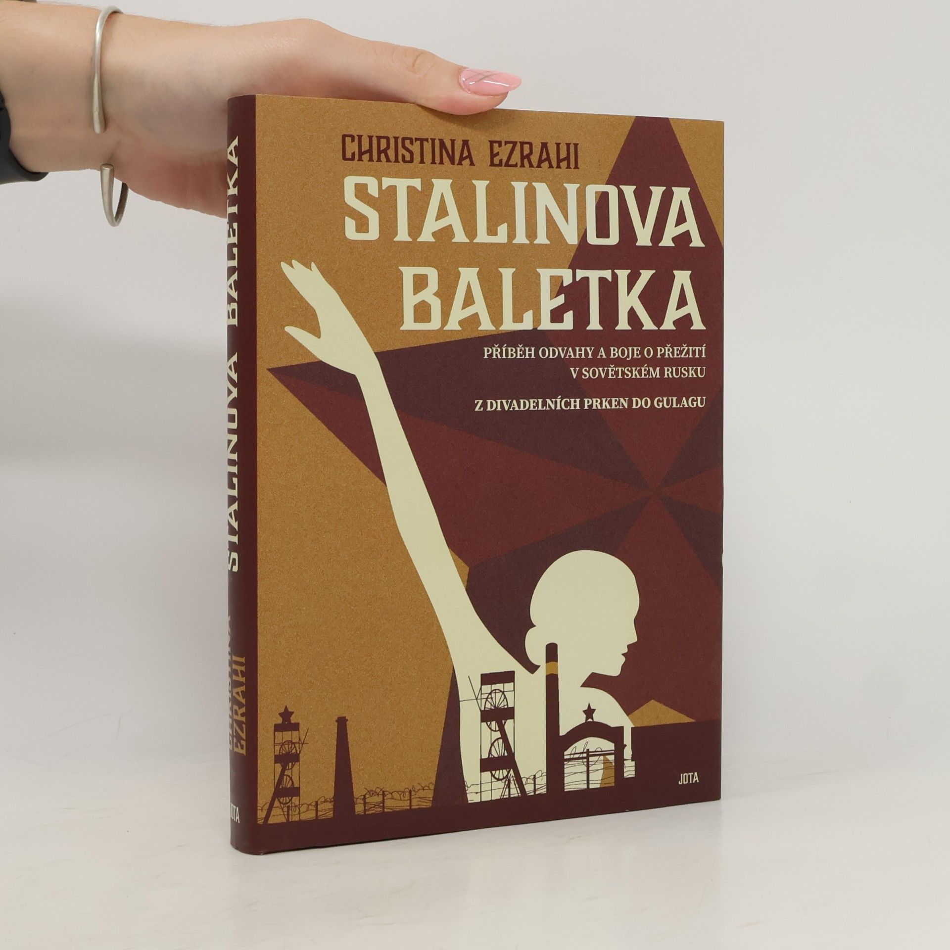 Christina Ezrahi Stalinova baletka
