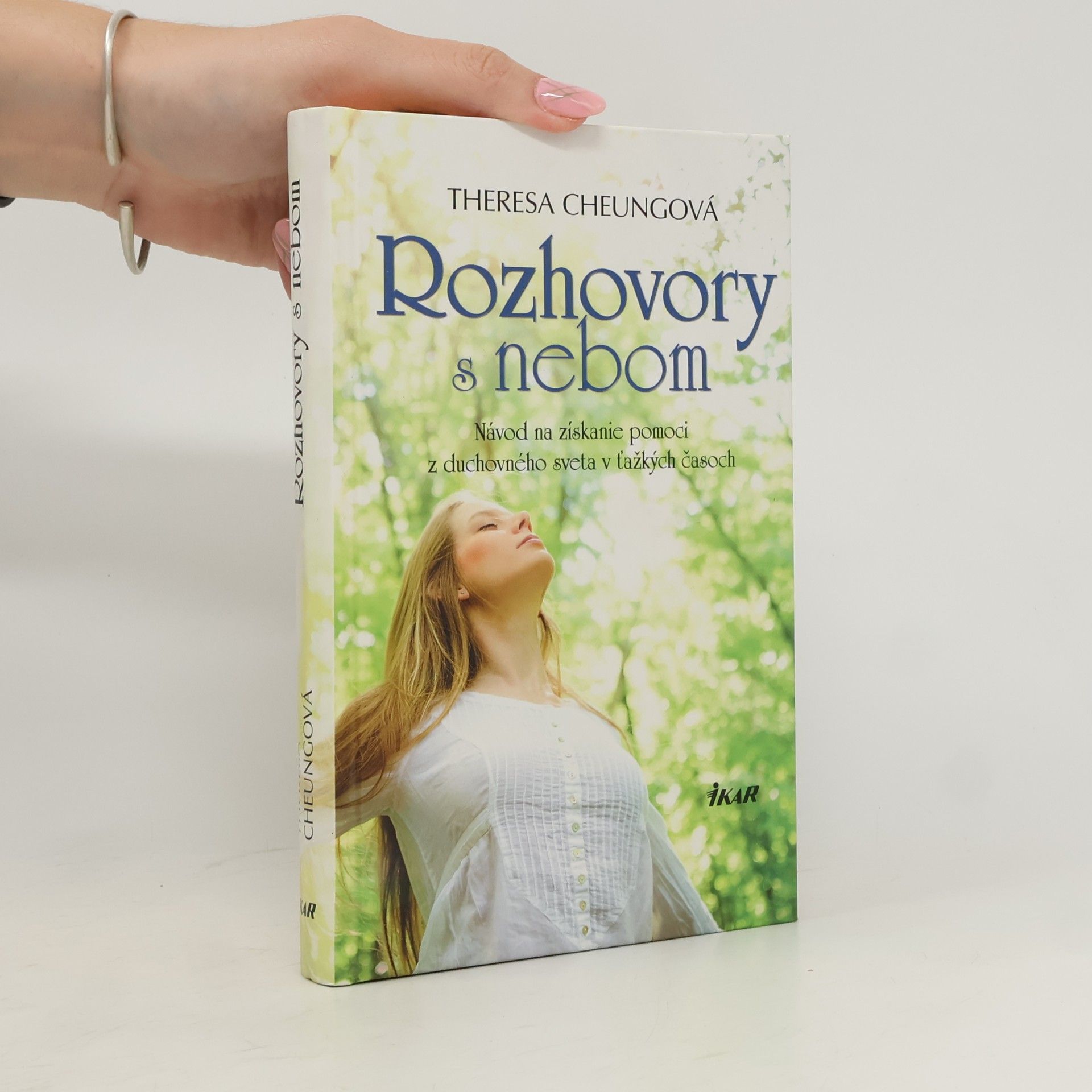 Theresa Francis-Cheung Rozhovory s nebom