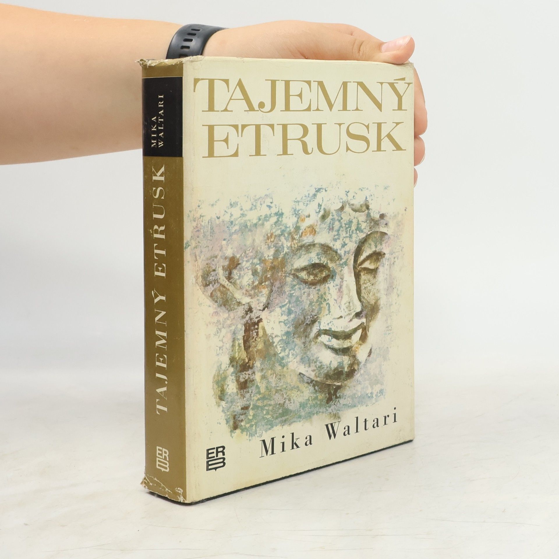 Mika Waltari Tajemný Etrusk