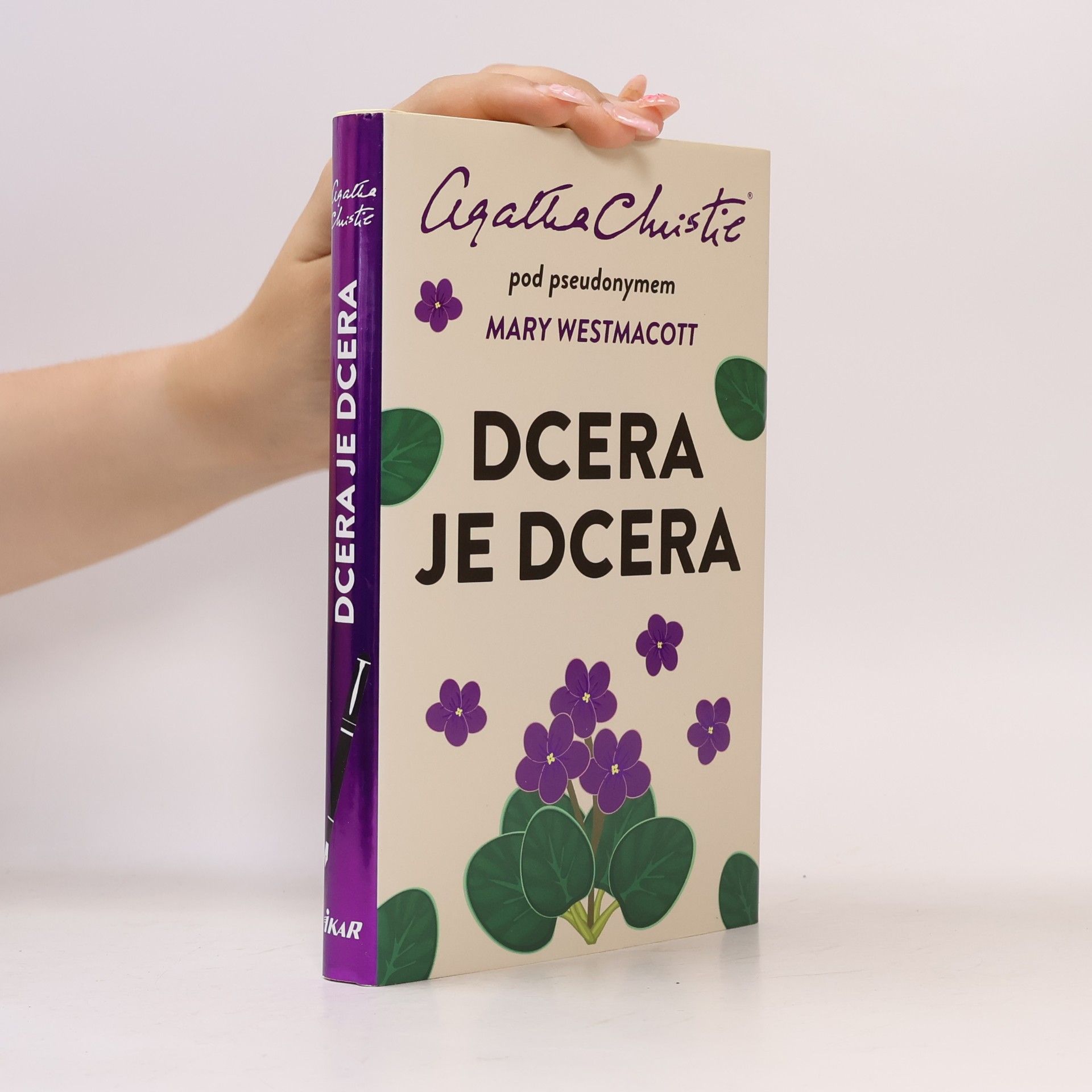 Agatha Christie Dcera je dcera
