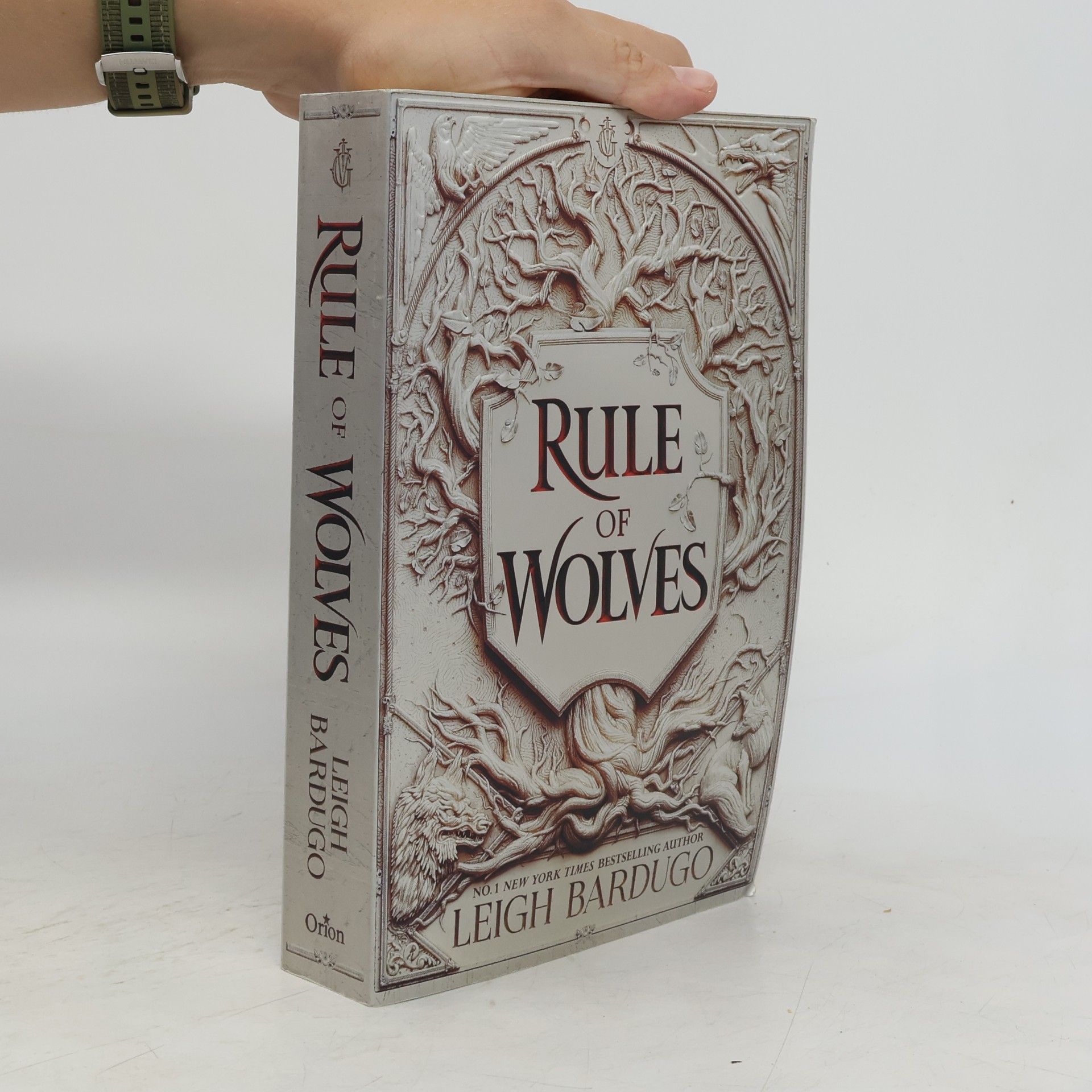 Leigh Bardugo Rule of wolves