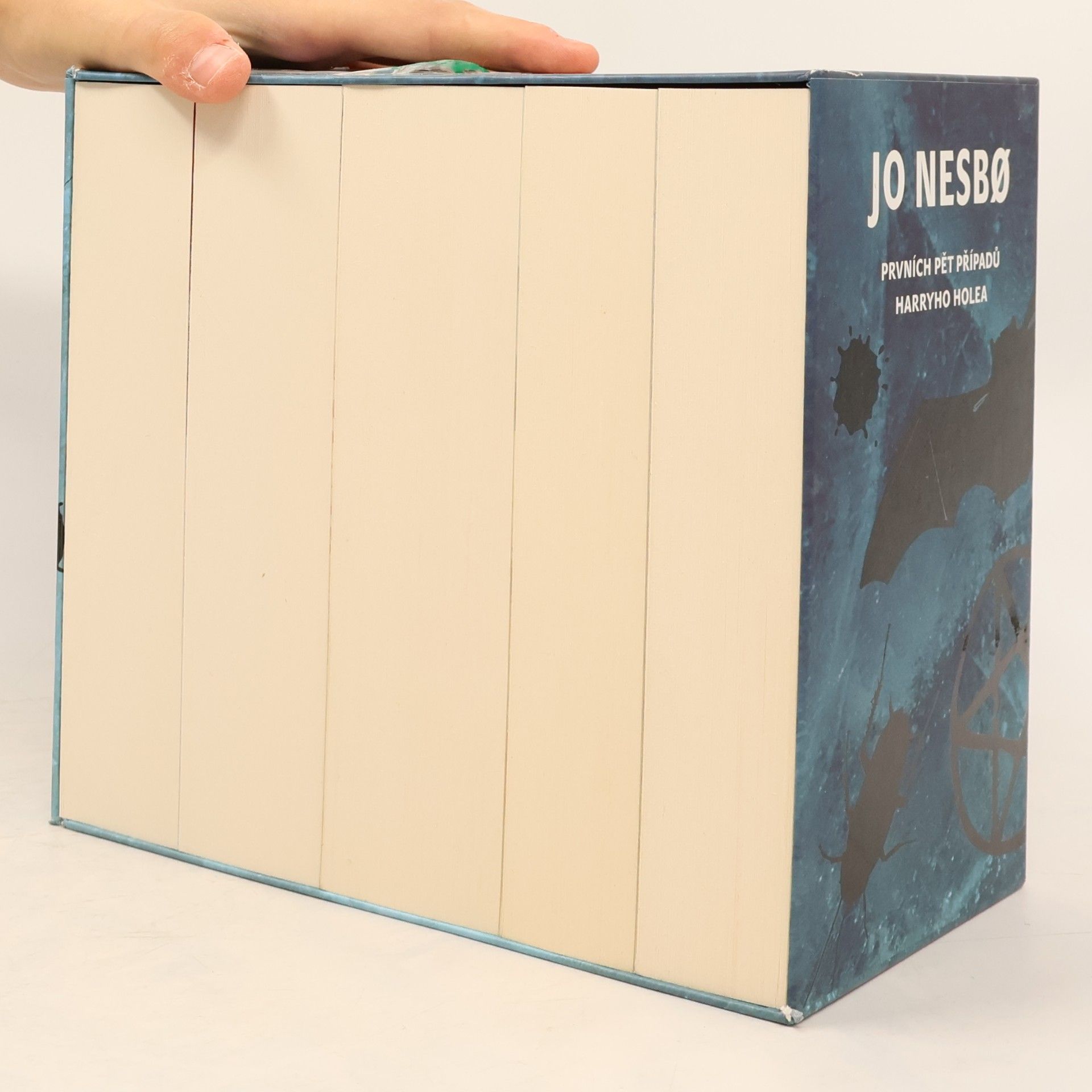 Jo Nesbø Prvních pět případů Harryho Holea