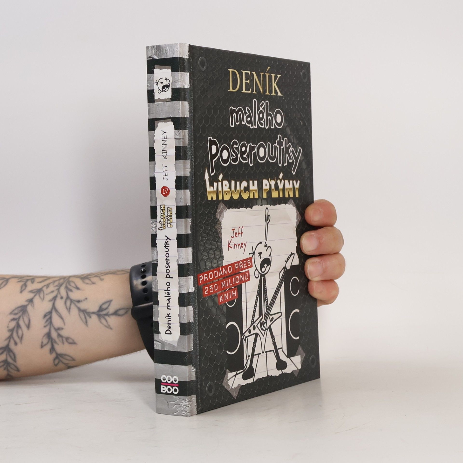 Jeff Kinney Deník malého poseroutky 17. Wíbuch plýny