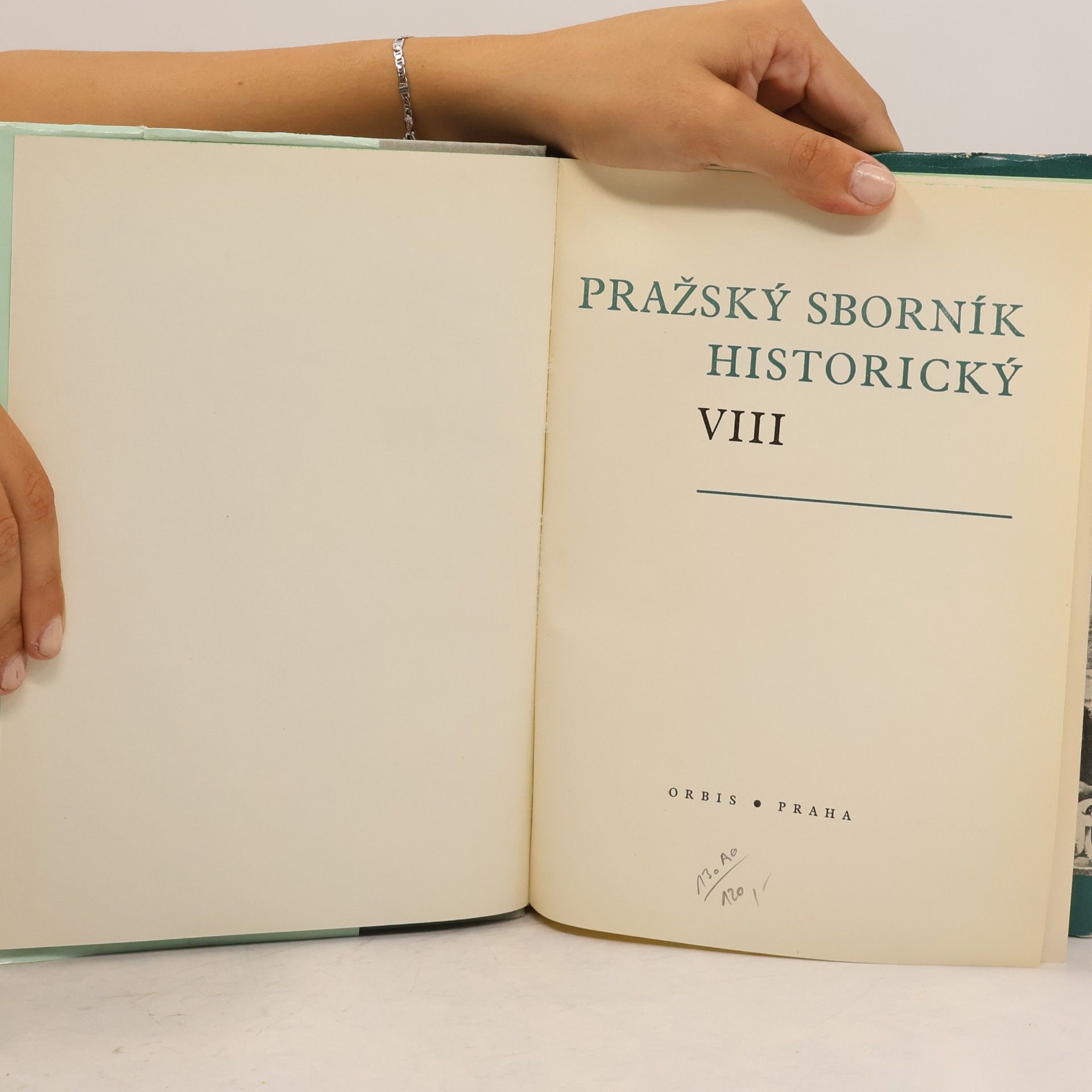 František Holec Pražský sborník historický VIII.