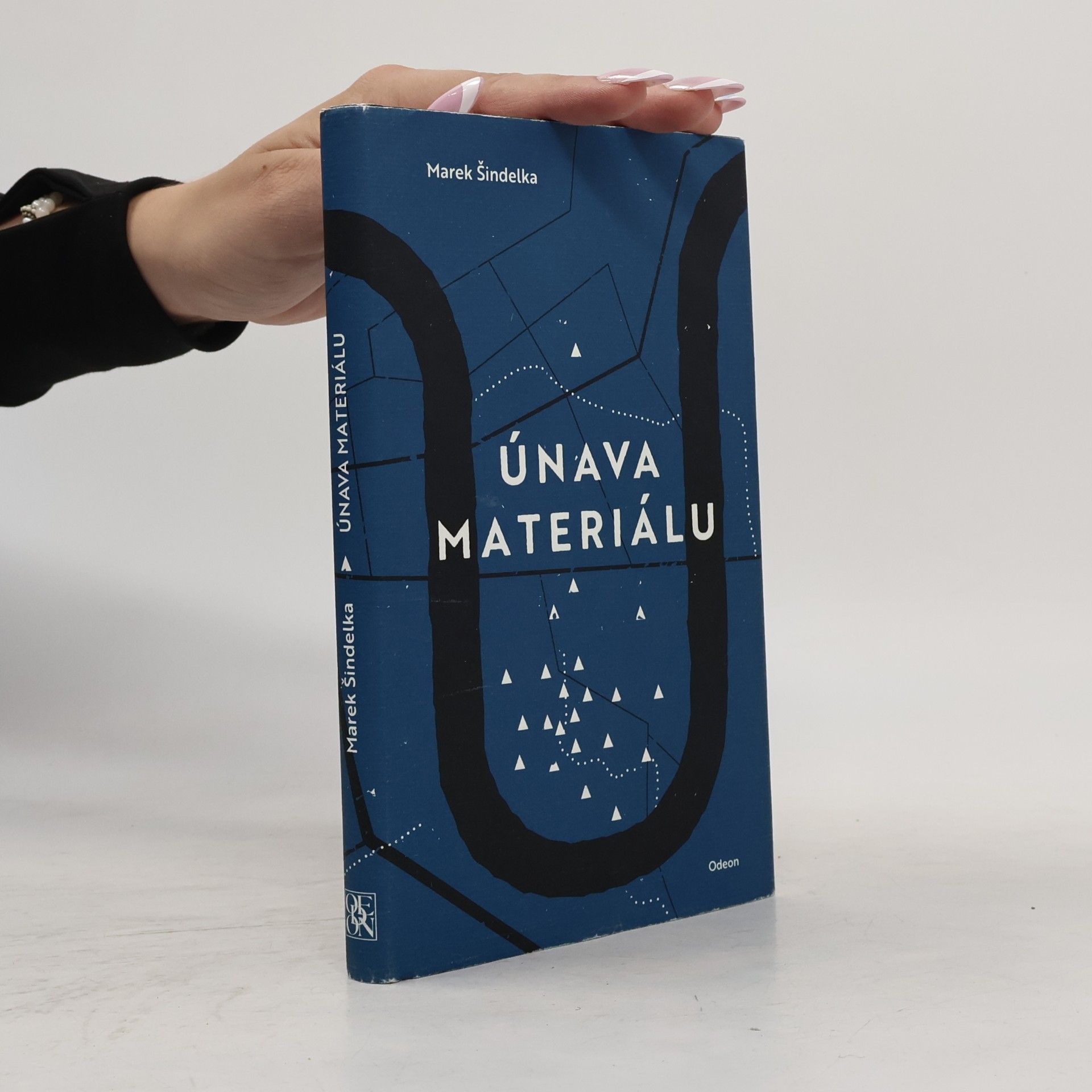 Marek Šindelka Únava materiálu