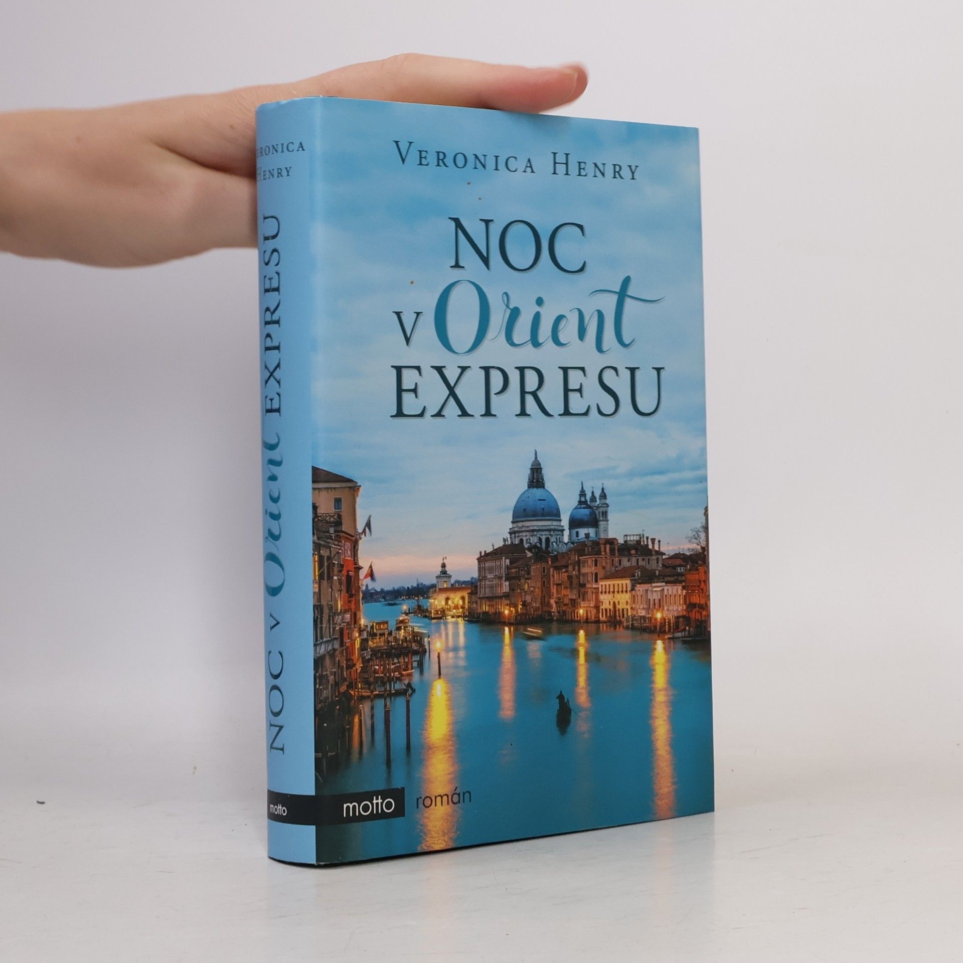 Veronica Henry Noc v Orient expresu
