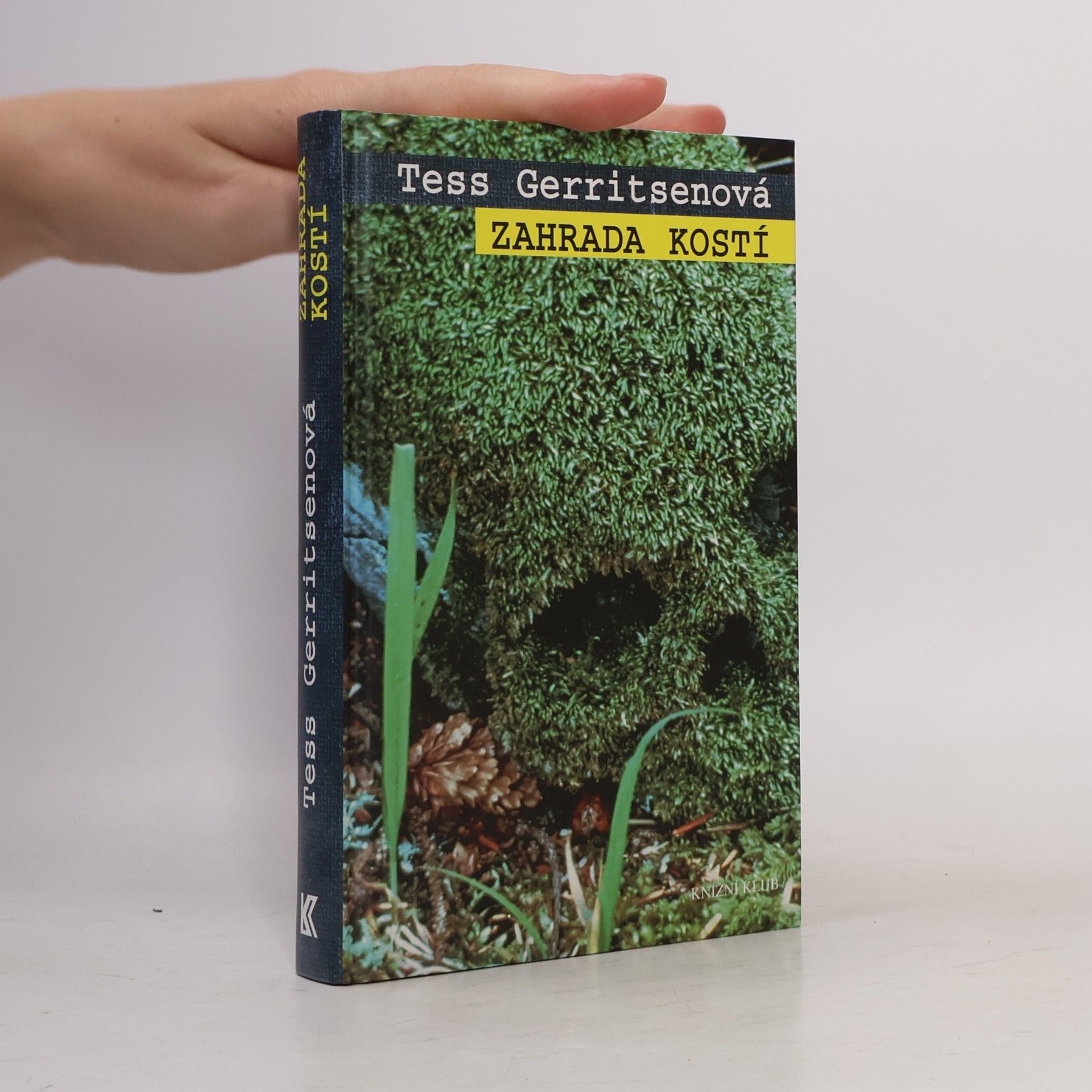 Tess Gerritsen Zahrada kostí