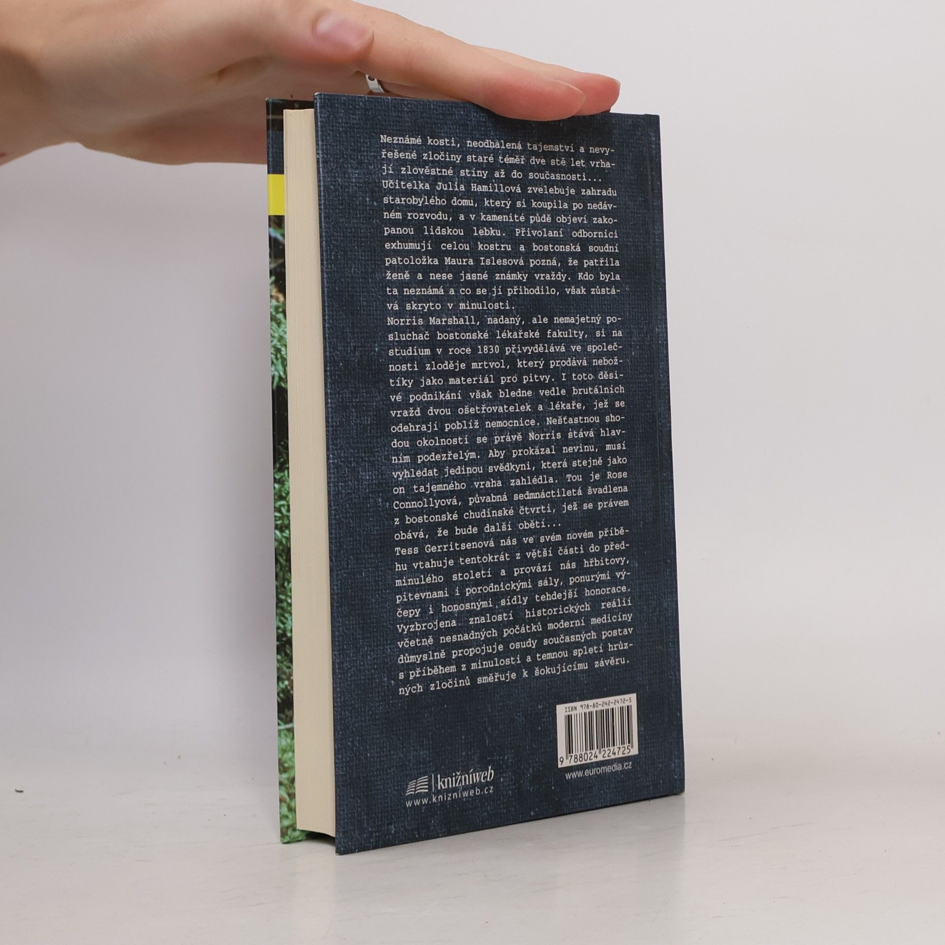 Tess Gerritsen Zahrada kostí