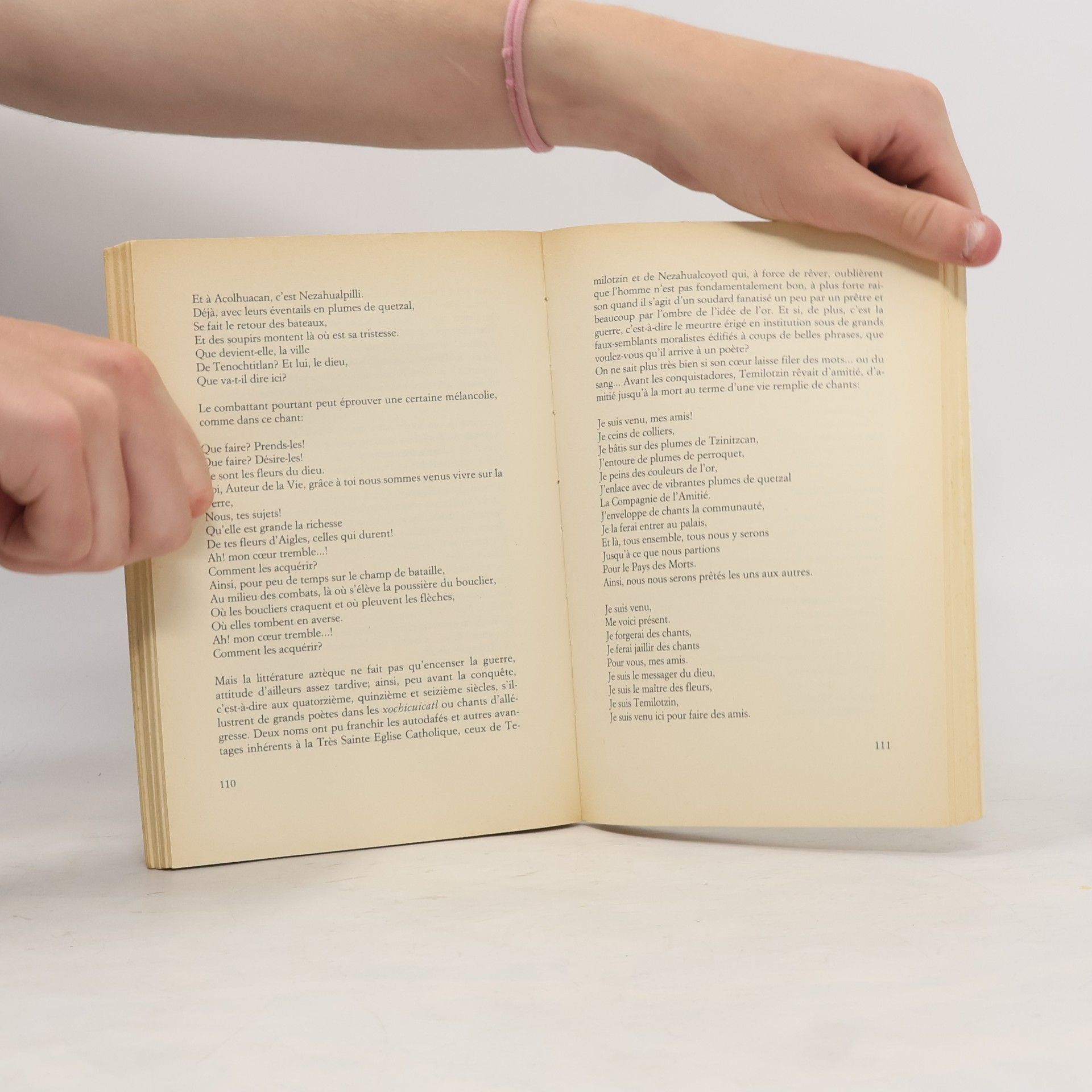 Jean-Yves Casgha Mayas, Aztèques et extraterrestres
