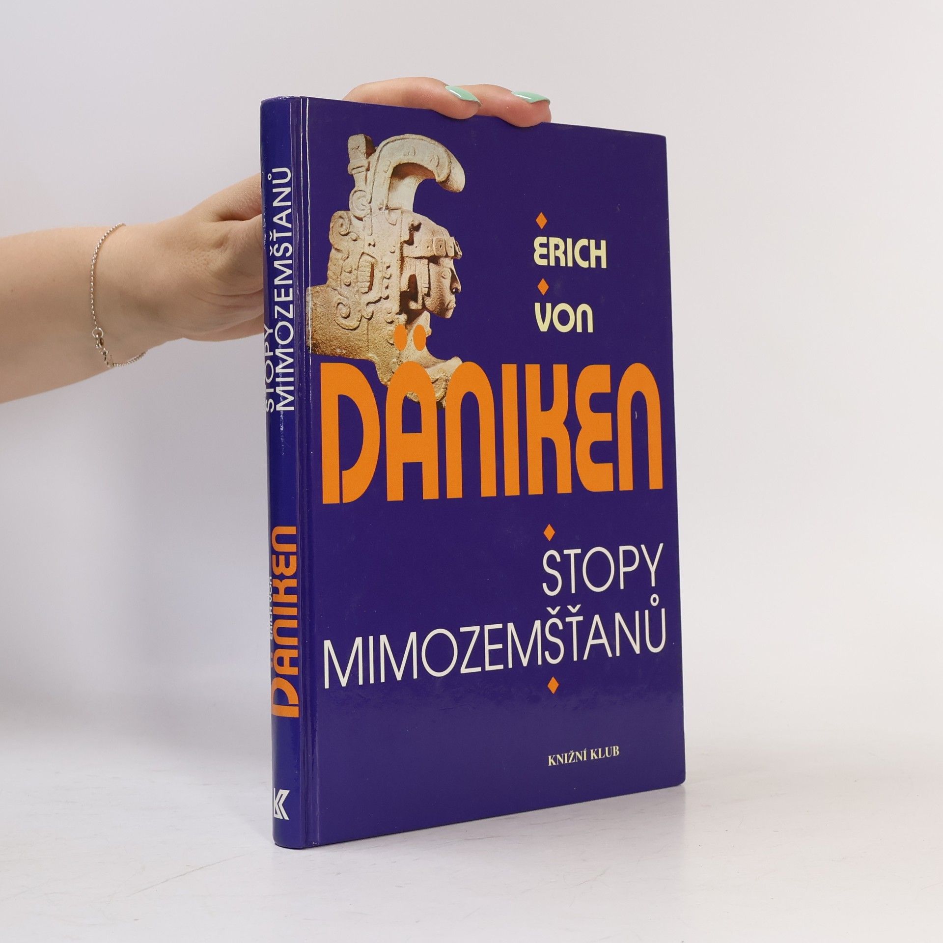 Erich von Däniken Stopy mimozemšťanů