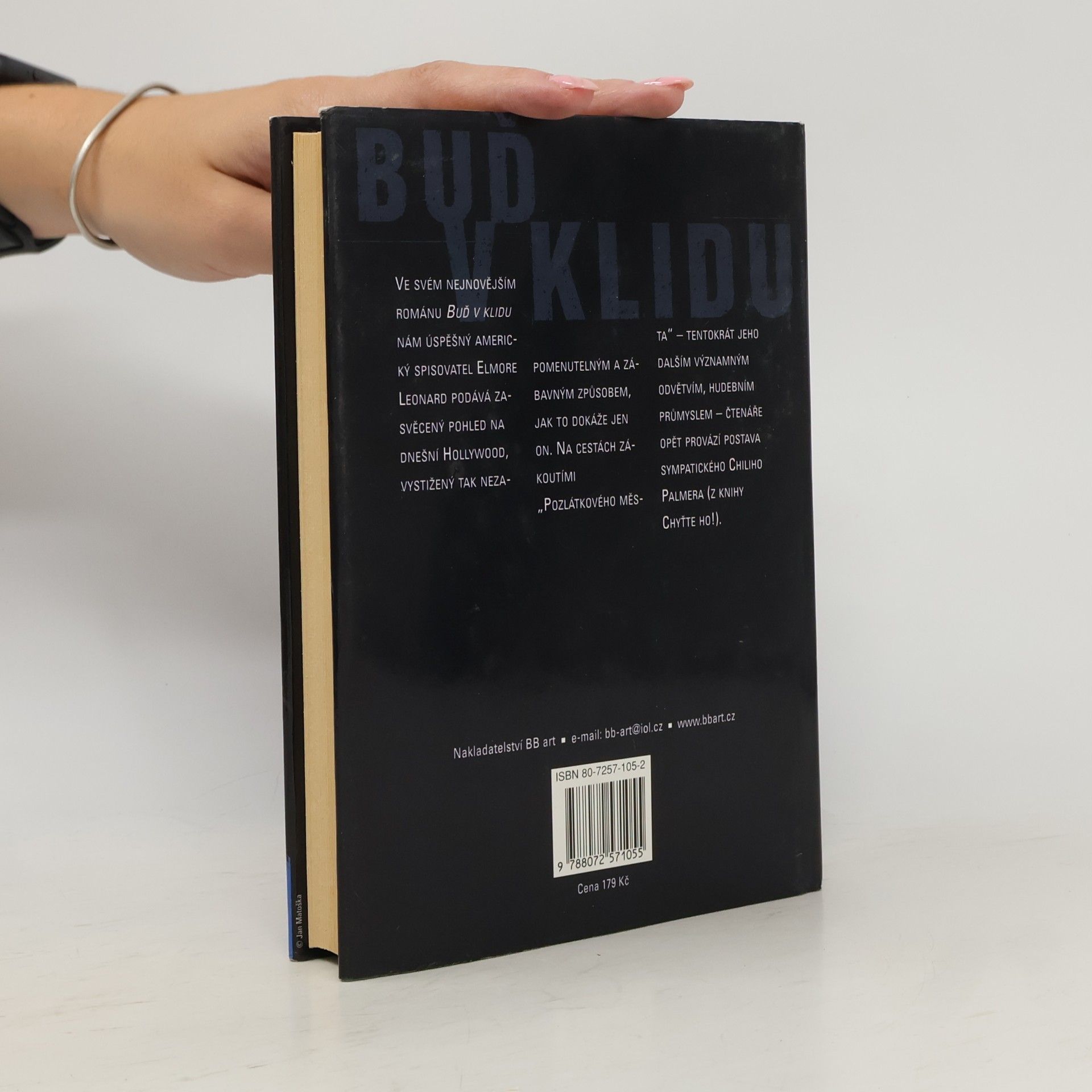 Elmore Leonard Buď v klidu