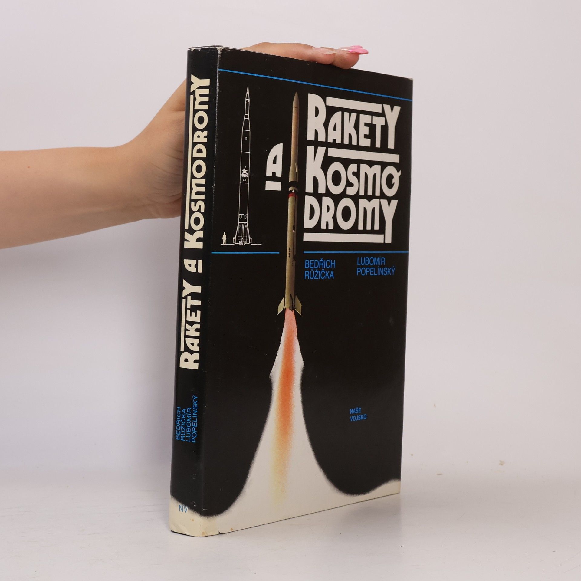 Lubomír Popelínský Rakety a kosmodromy