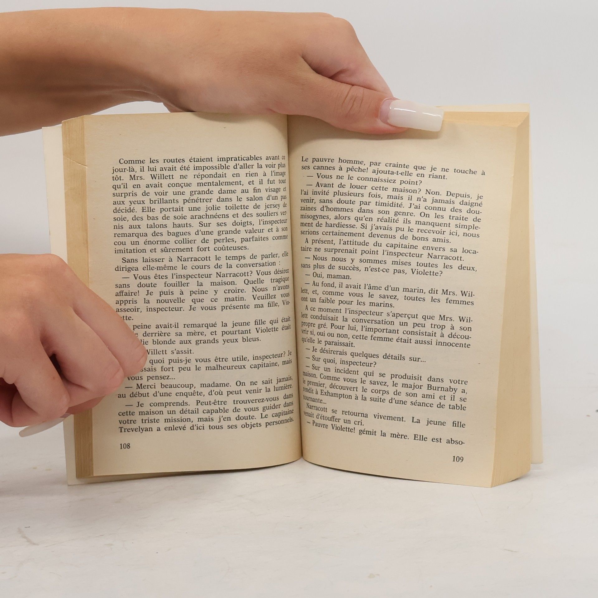 Agatha Christie Cinq heures vingt-cinq