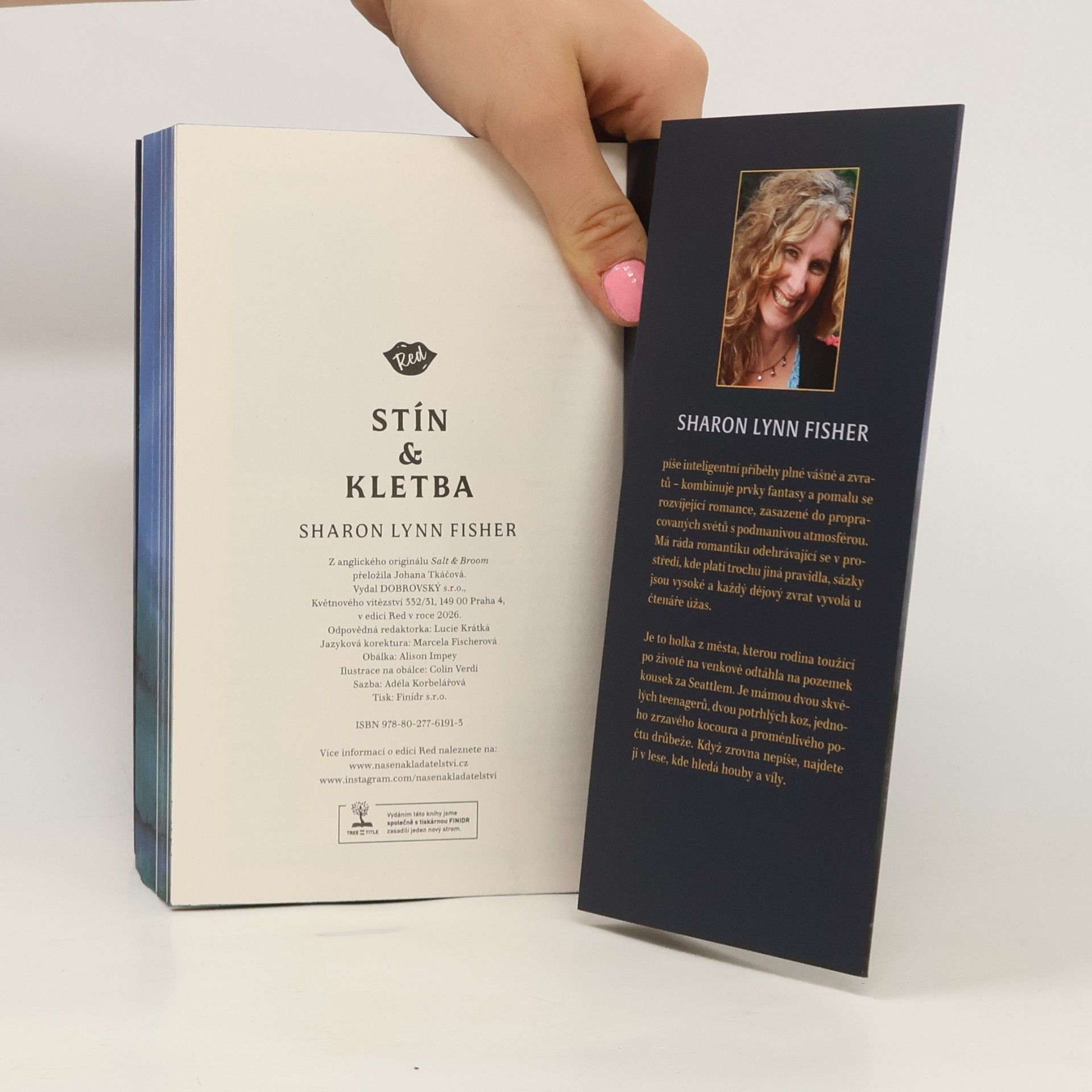 Sharon Lynn Fisher Stín & Kletba