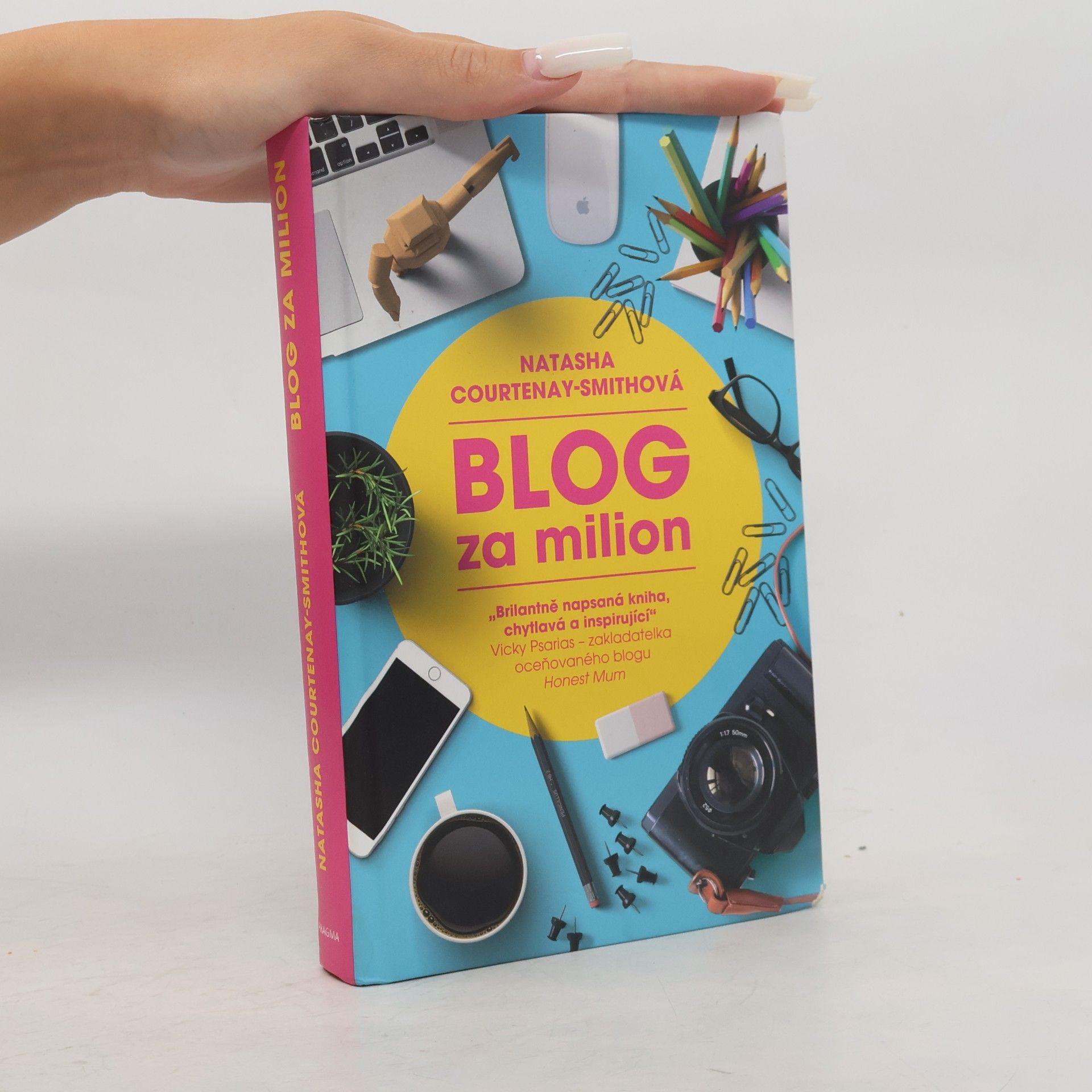 Natasha Courtenay-Smith Blog za milion