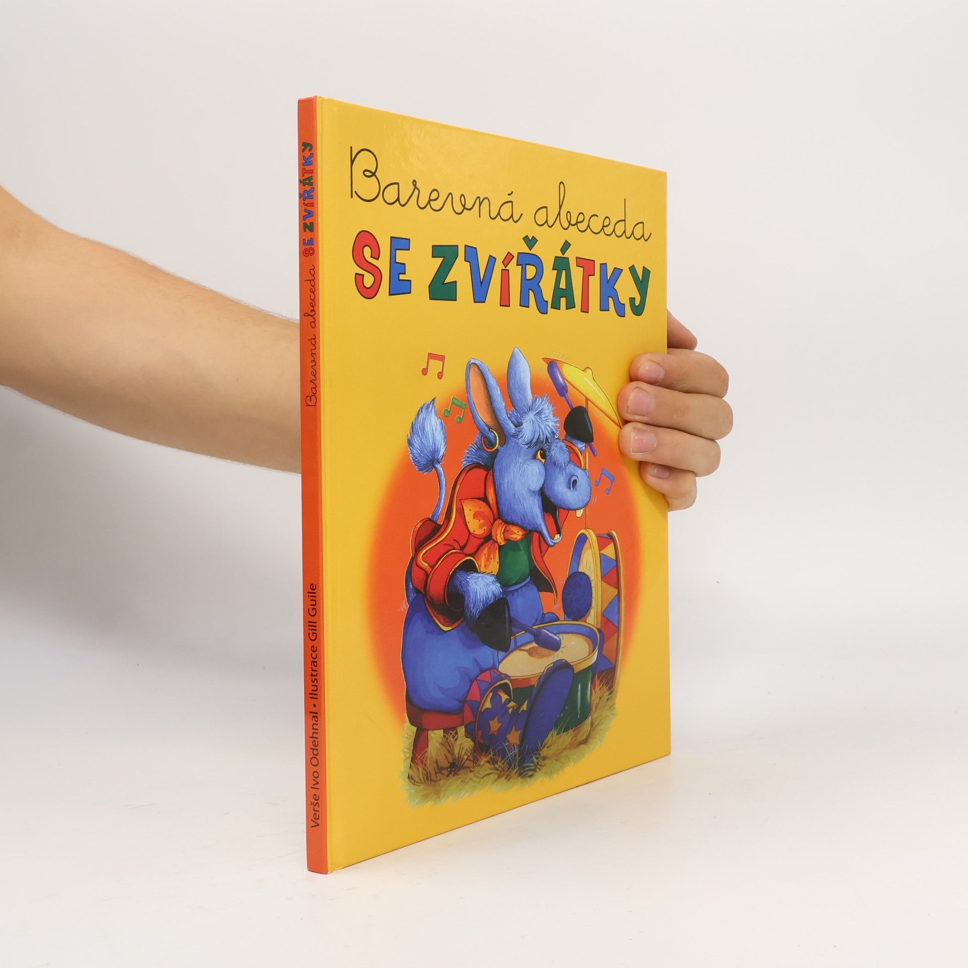 Barevná abeceda se zvířátky