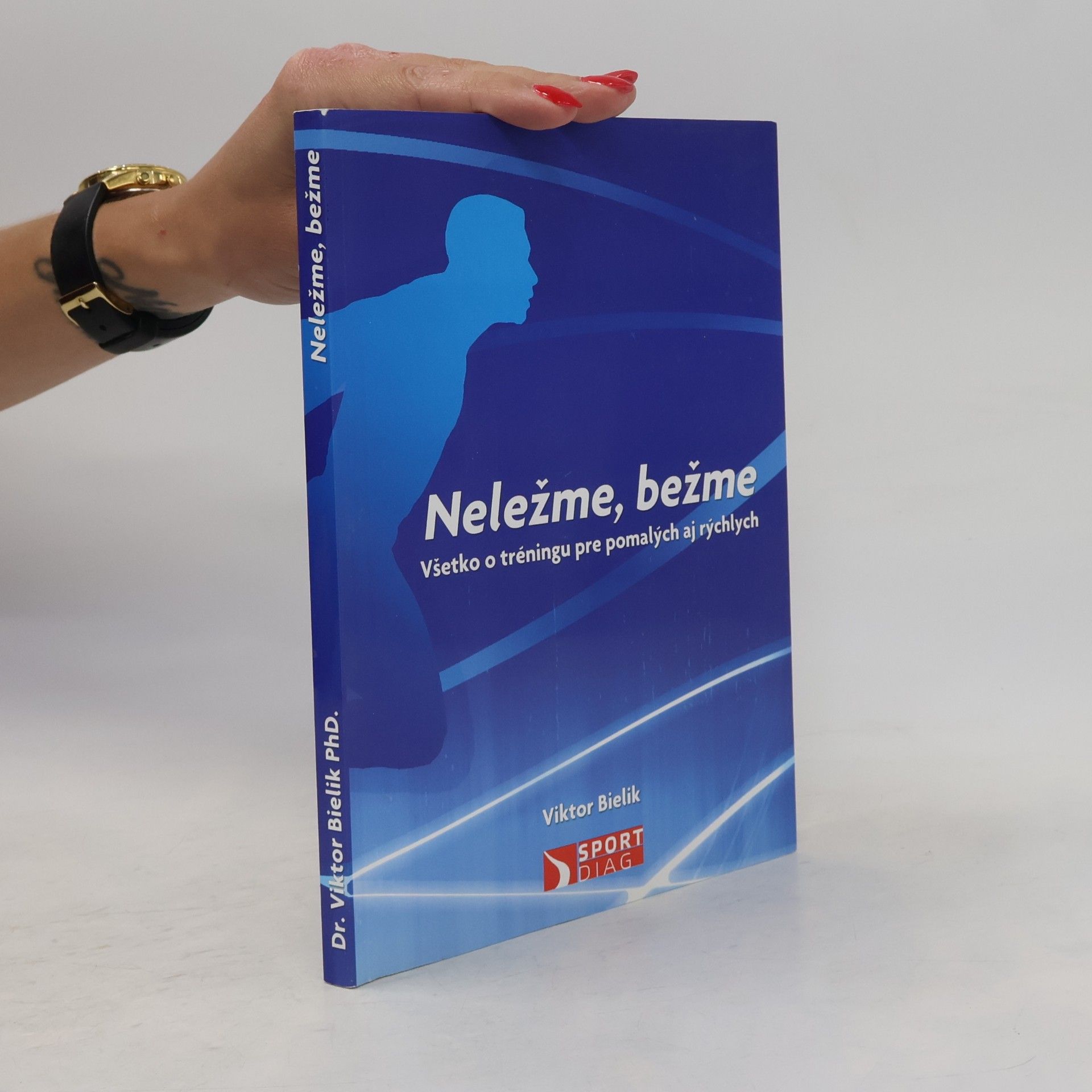 Neležme, bežme
