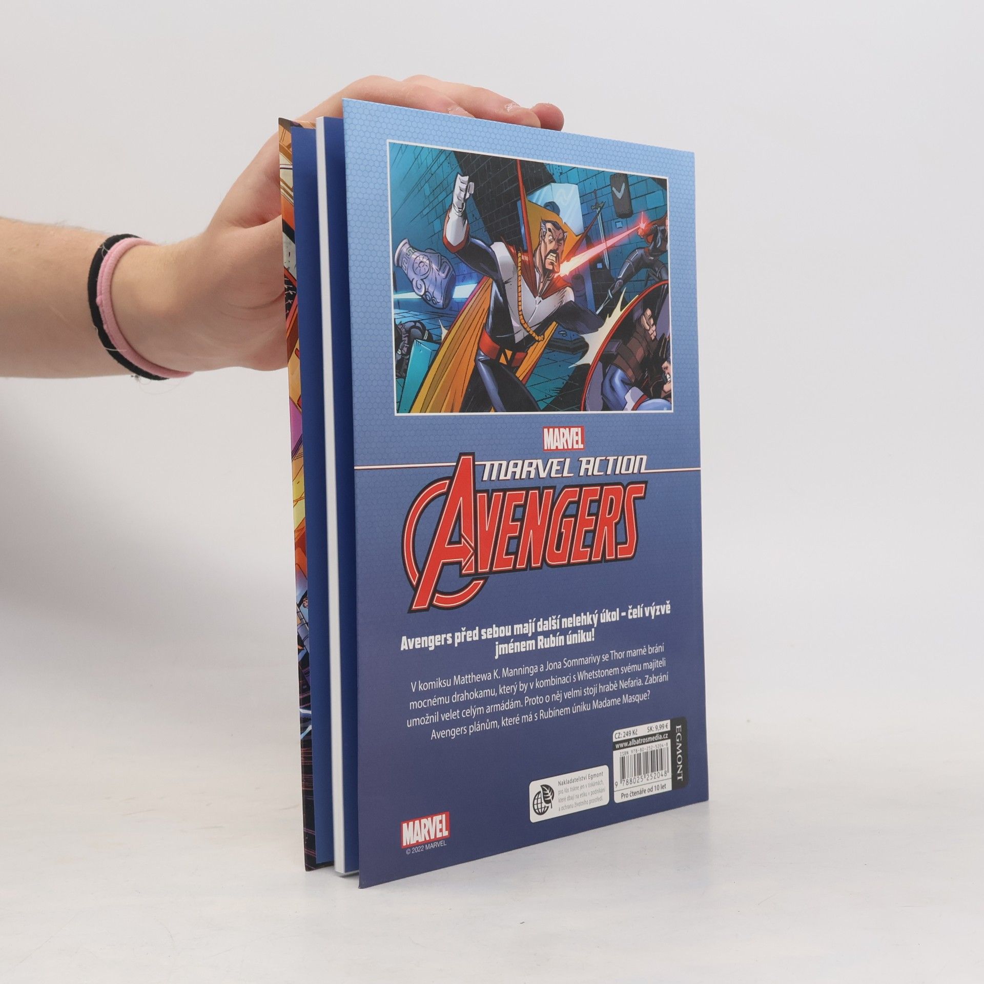 Jon Sommariva Marvel Action - Avengers. Rubín úniku