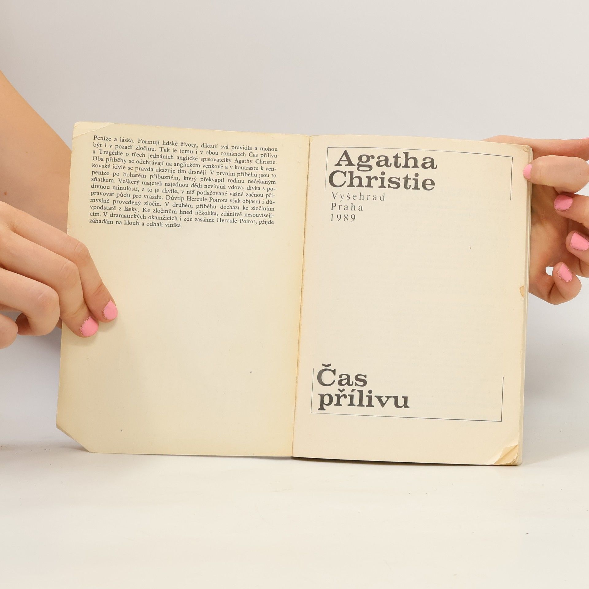 Agatha Christie Čas přílivu. Tragédie o třech jednáních