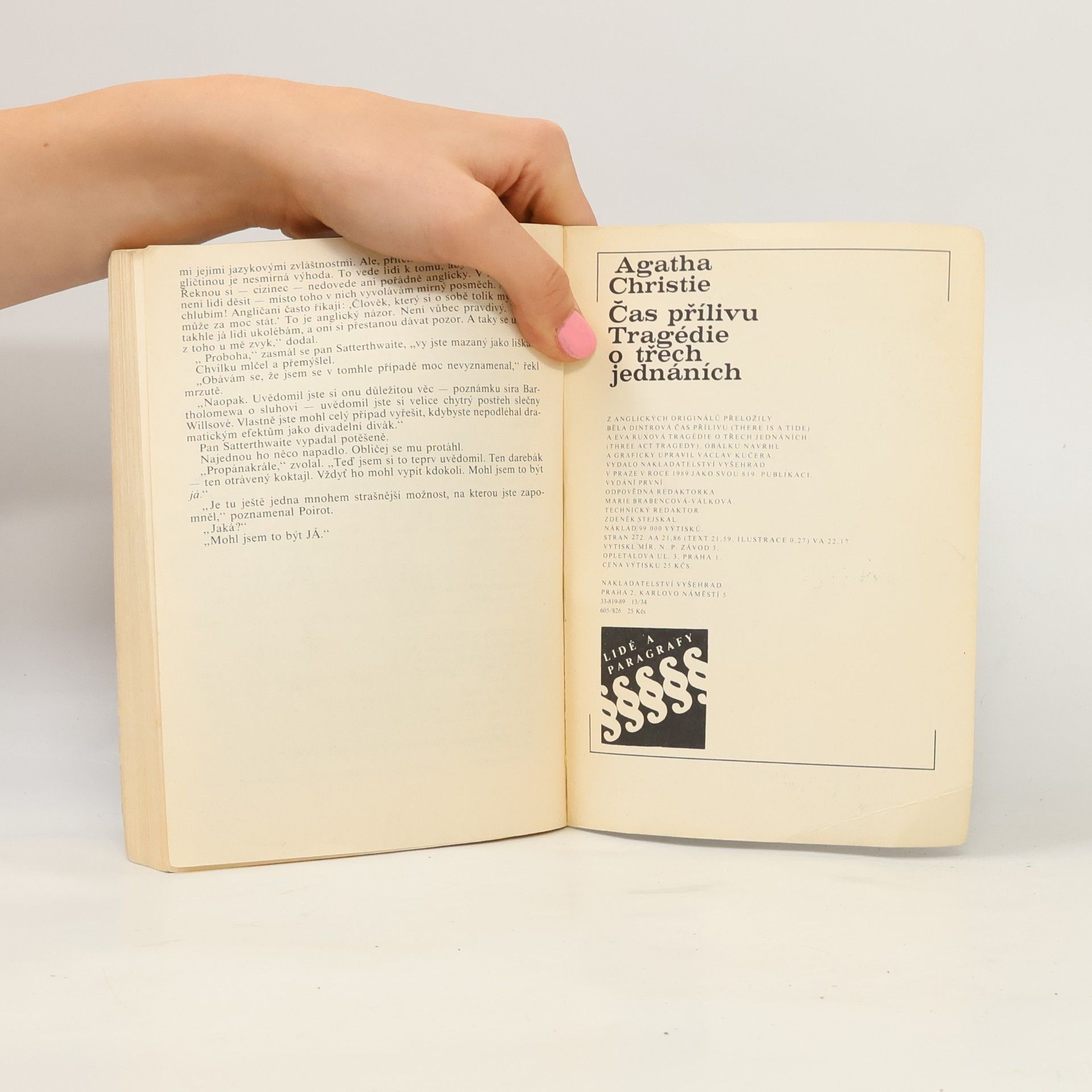 Agatha Christie Čas přílivu. Tragédie o třech jednáních