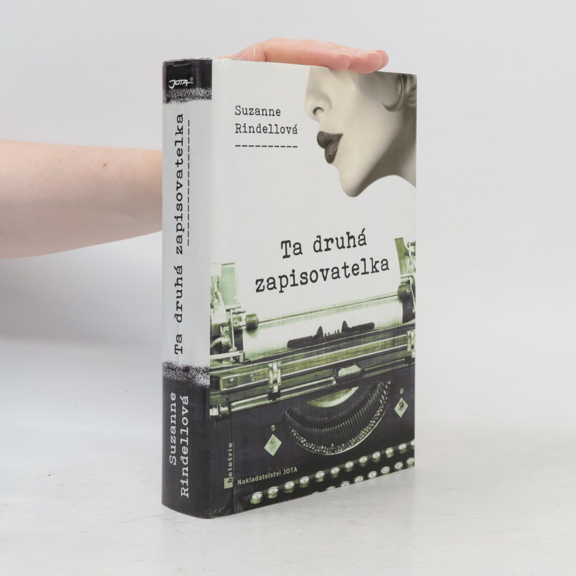 Suzanne Rindell Ta druhá zapisovatelka