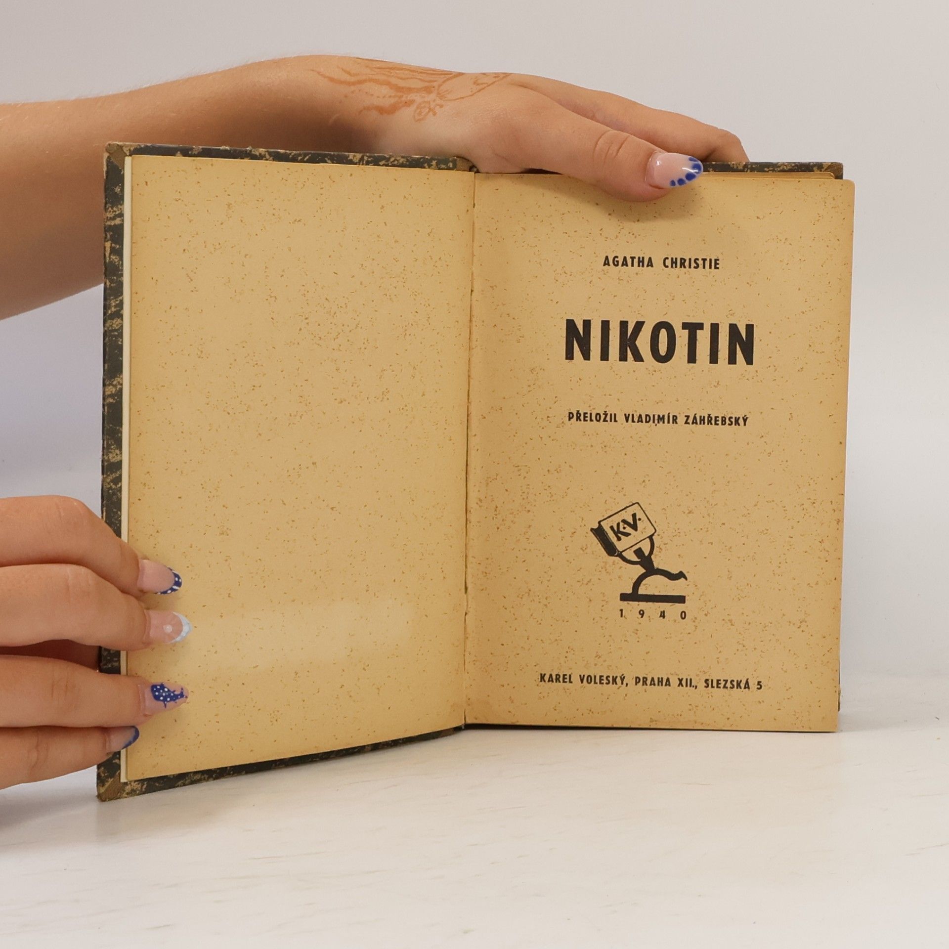 Agatha Christie Nikotin