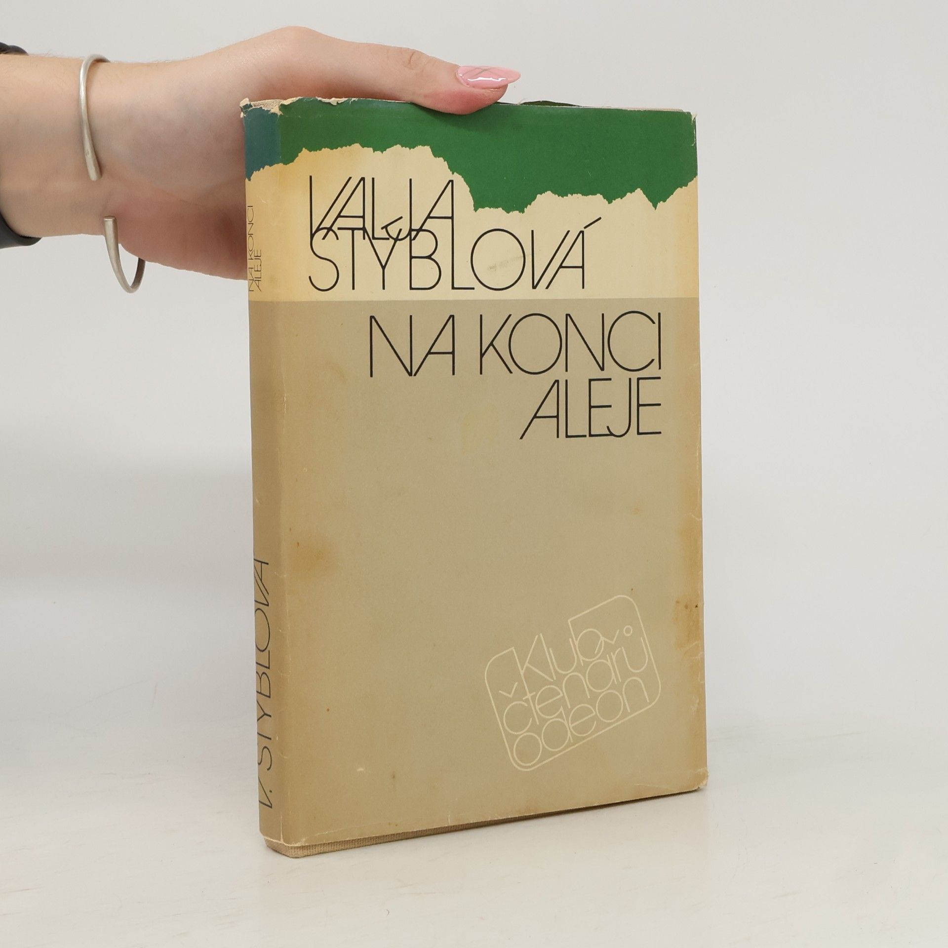 Valja Stýblová Na konci aleje