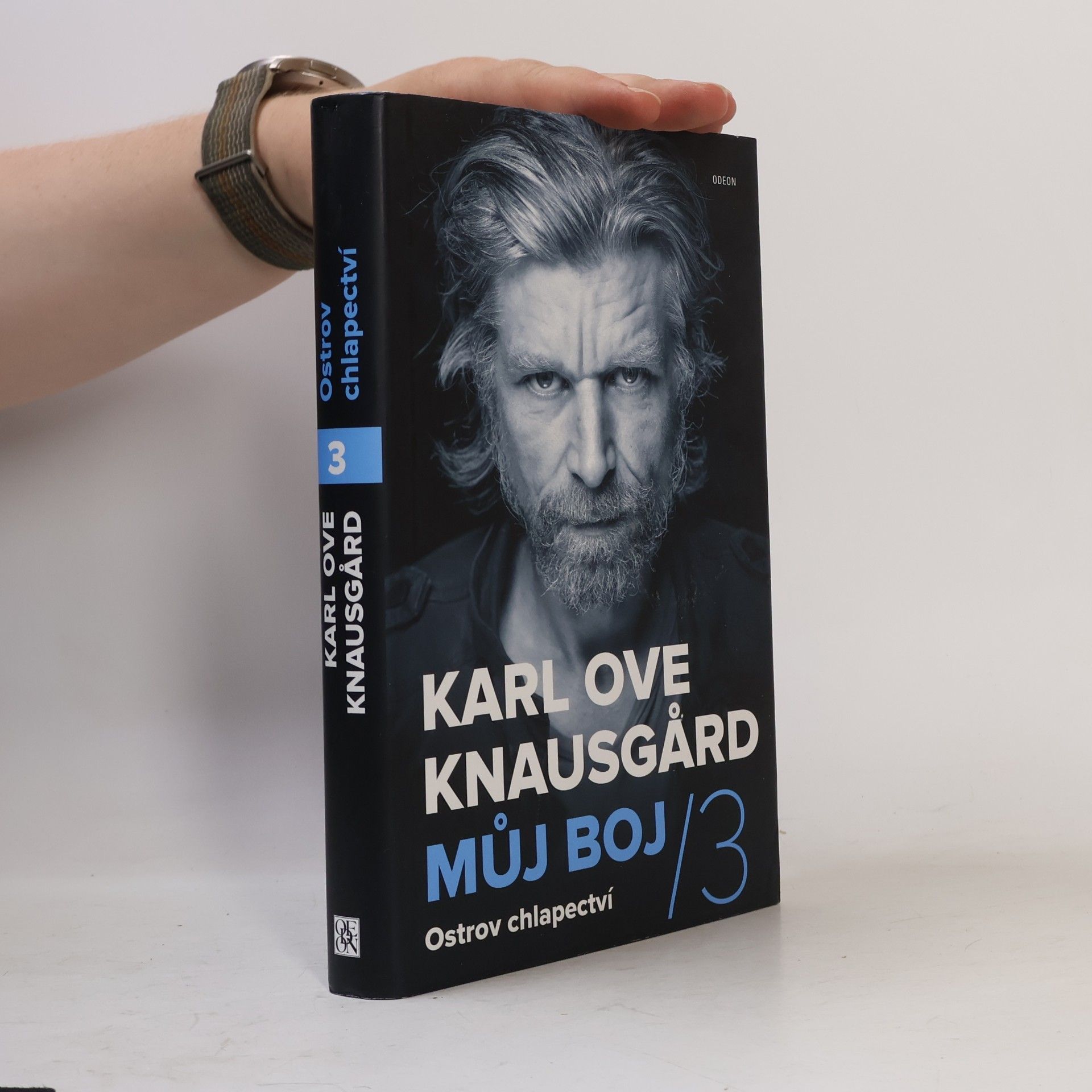Karl Ove Knausgård Ostrov chlapectví. Můj boj 3