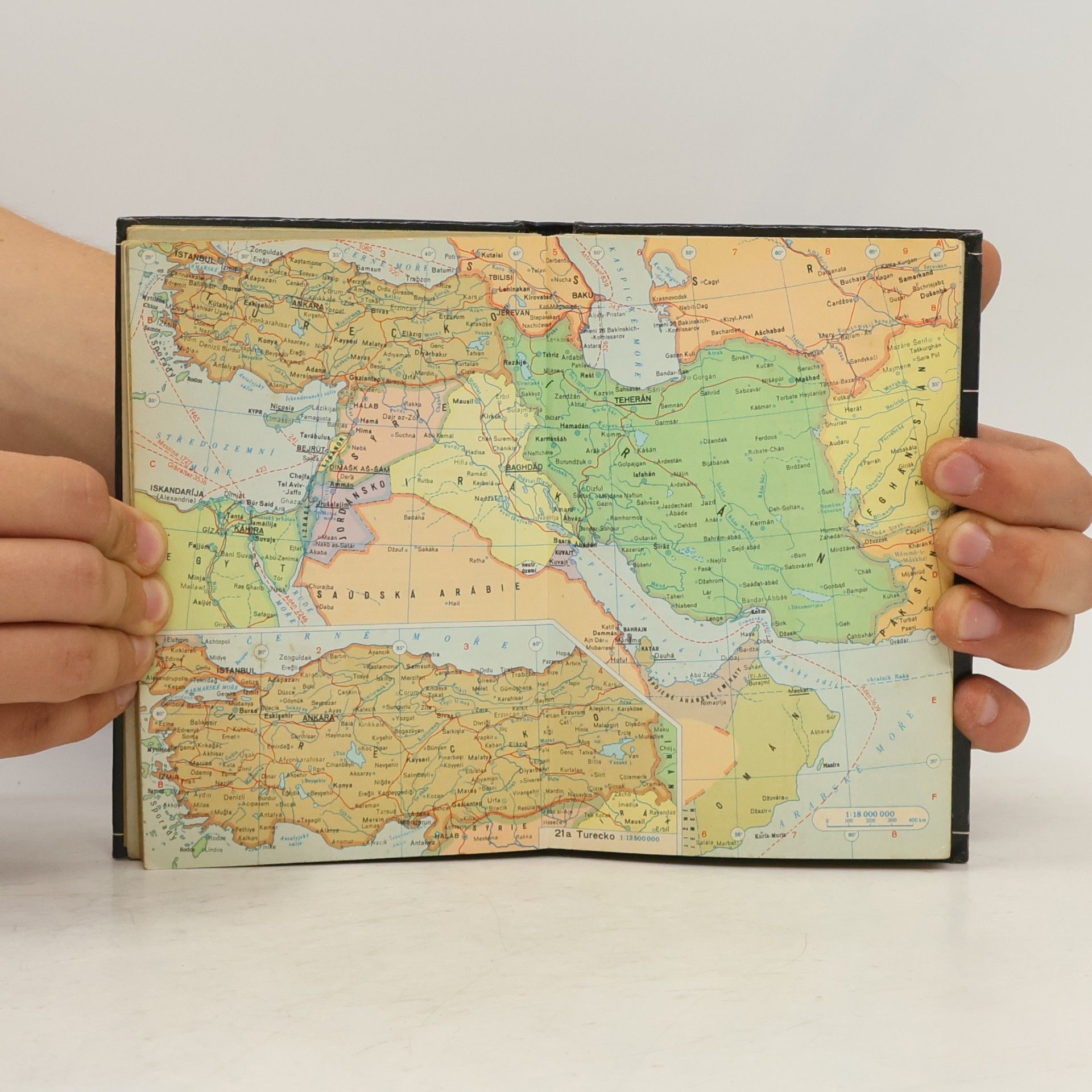Dušan Trávníček Kapesní atlas světa