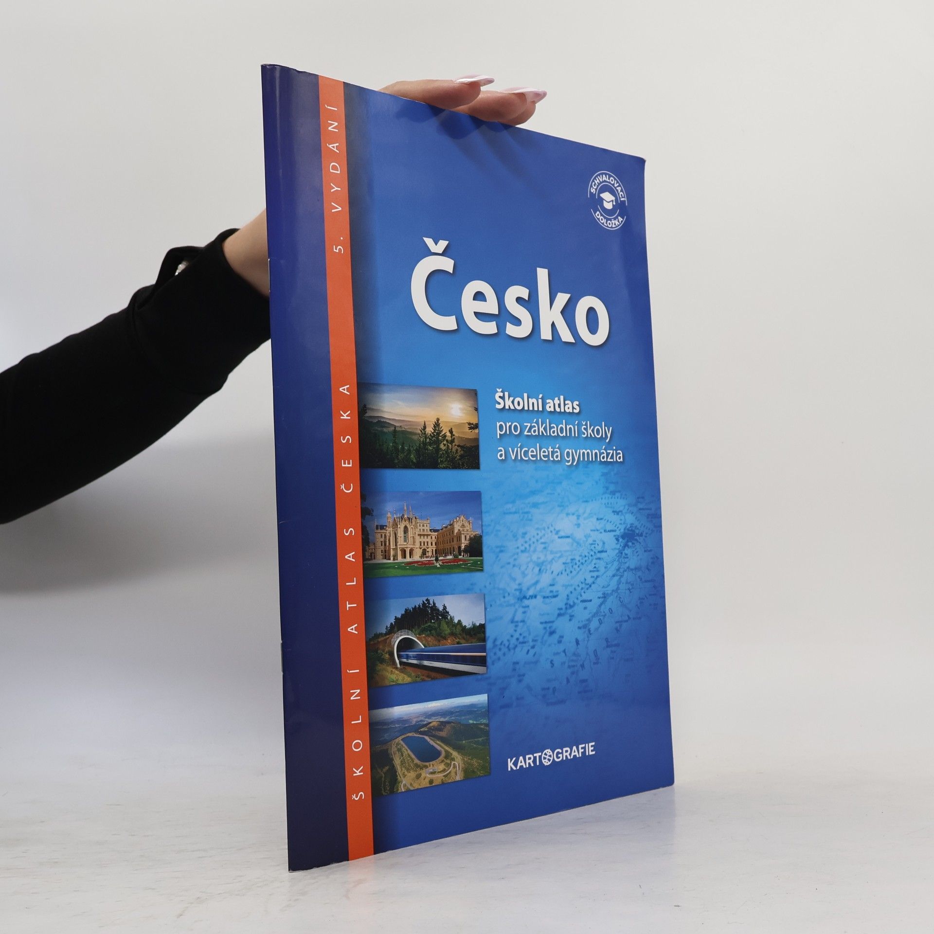 Kolektiv autorů Česko: školní atlas pro základní školy a víceletá gymnázia