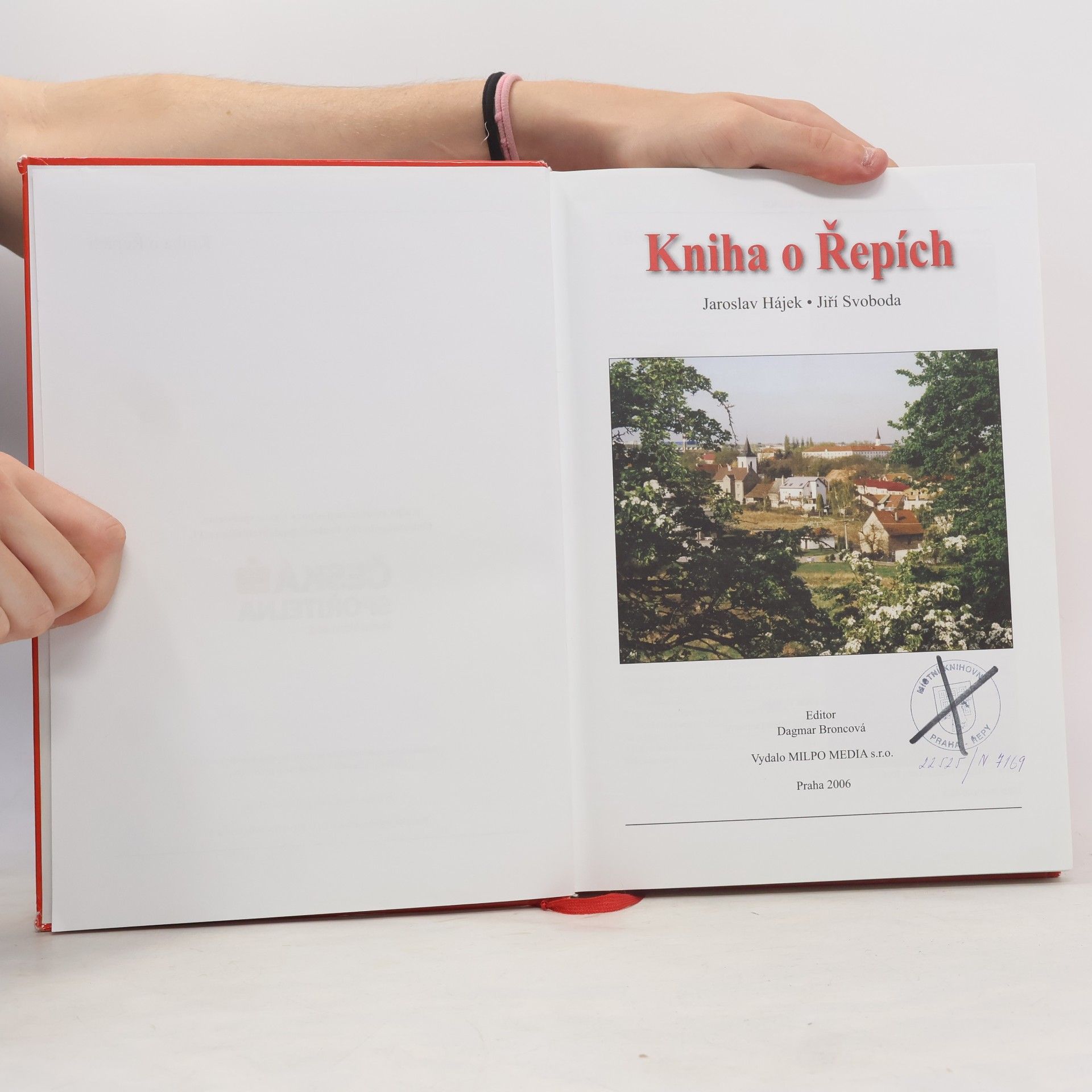 Dagmar Broncová Kniha o Řepích