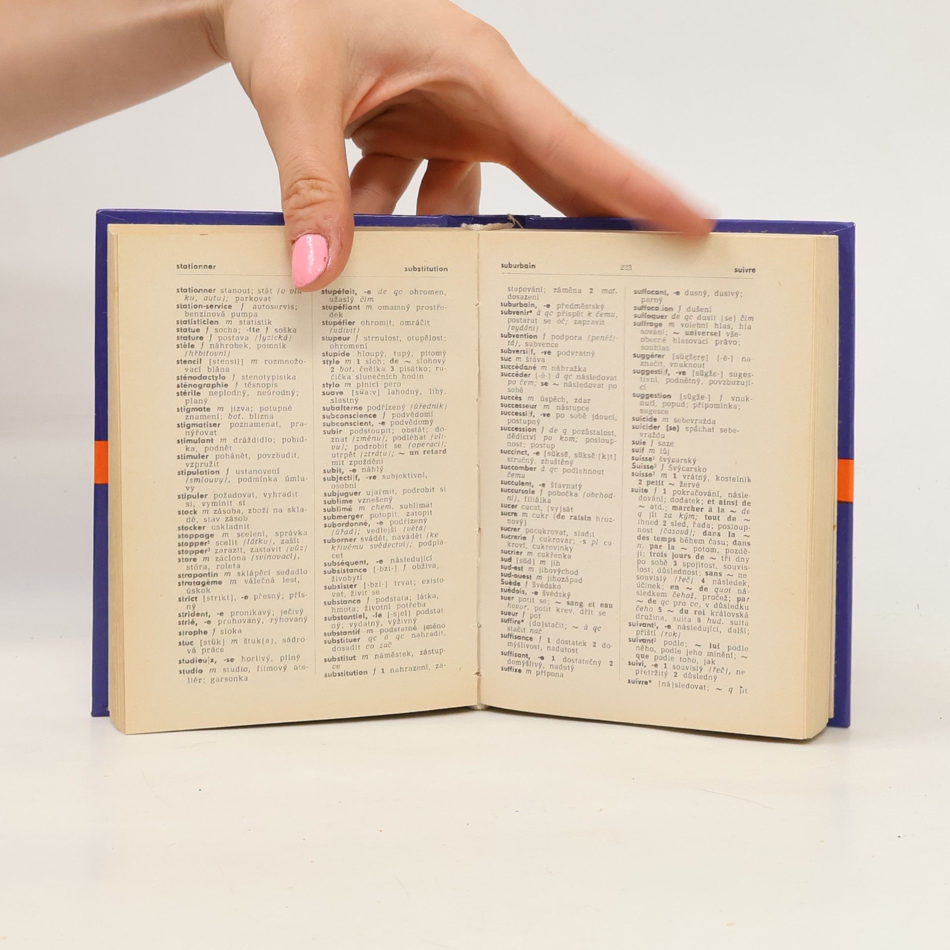 Various authors Francouzsko-český, česko-francouzský kapesní slovník