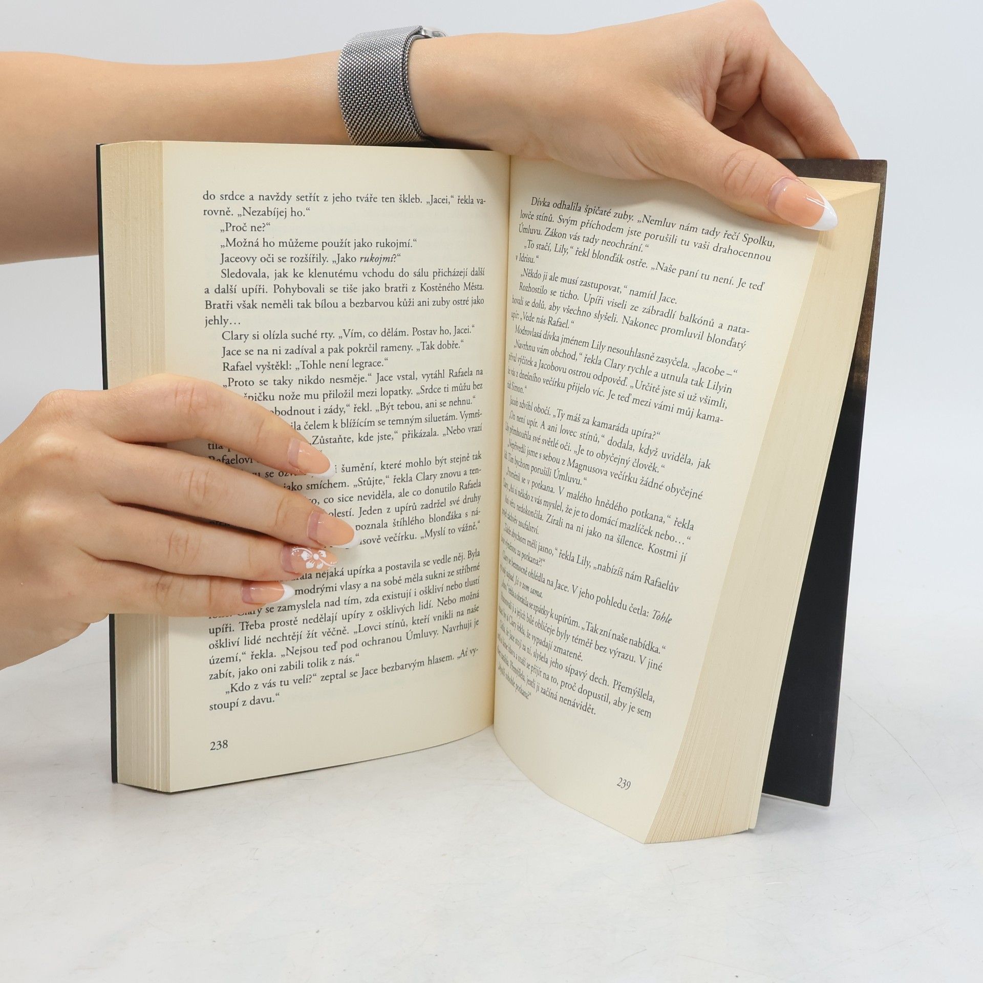 Cassandra Clare Nástroje smrti 1: Město z kostí