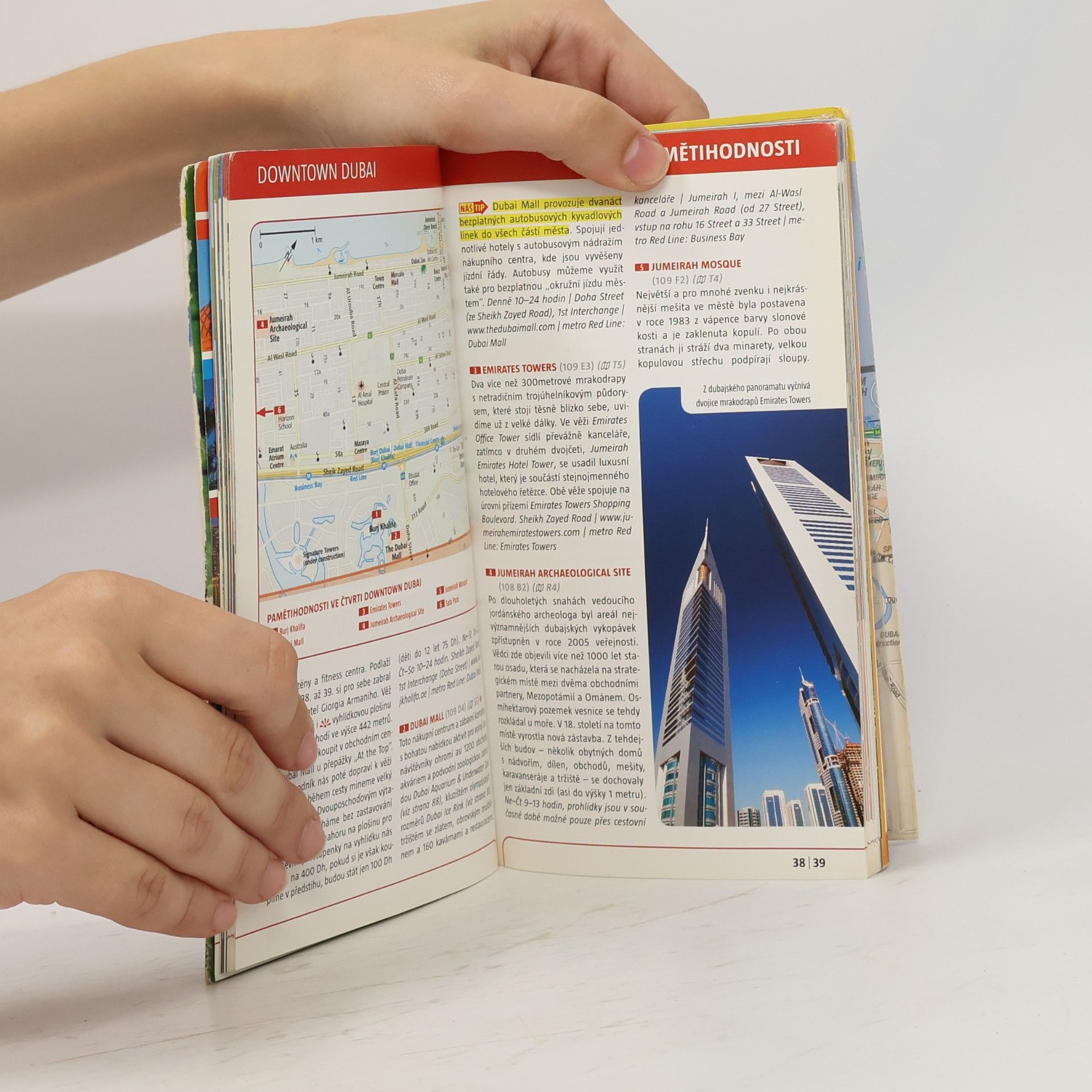 Manfred Wöbcke Dubaj: Se skládací mapou a cityatlasem