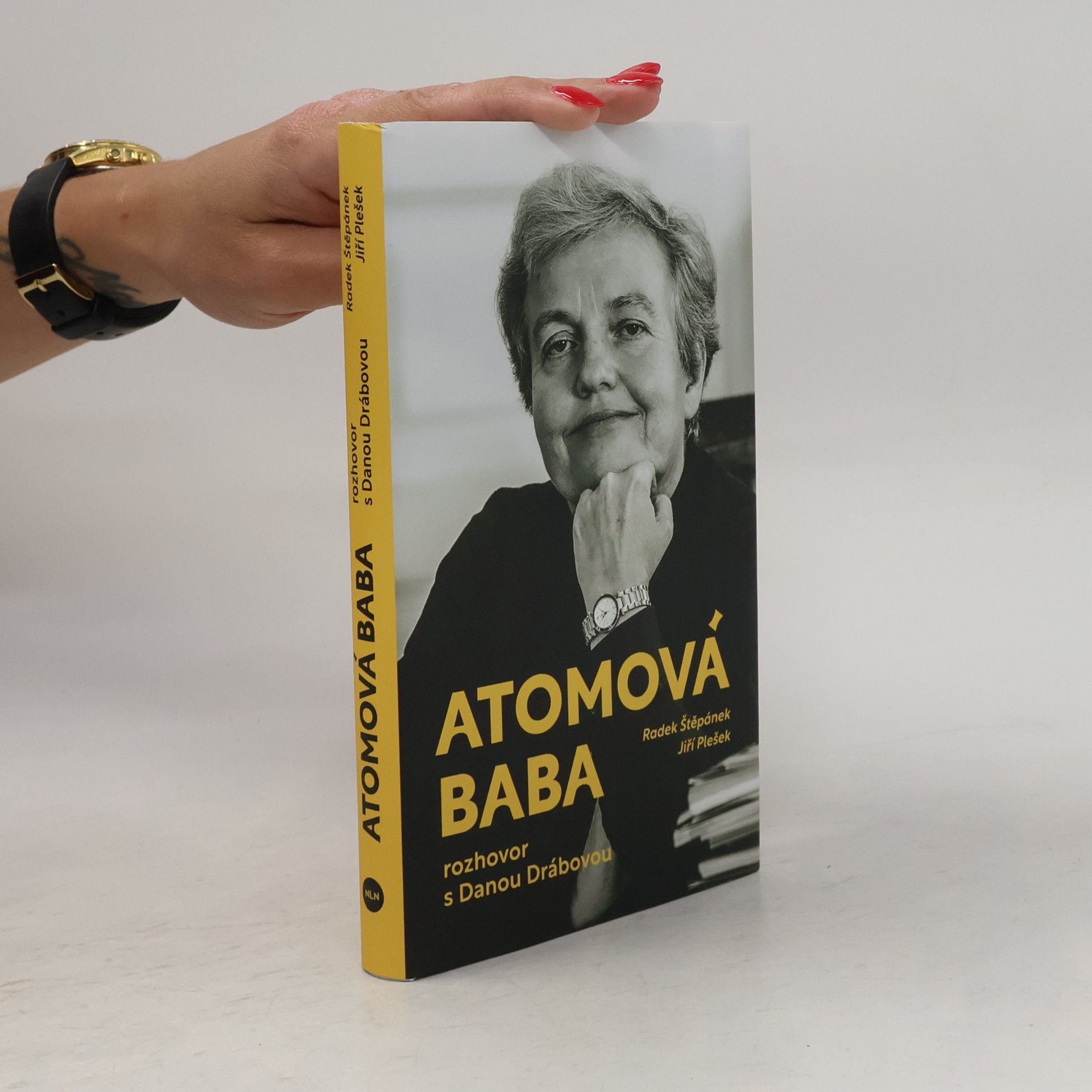Atomová baba: Rozhovor s Danou Drábovou