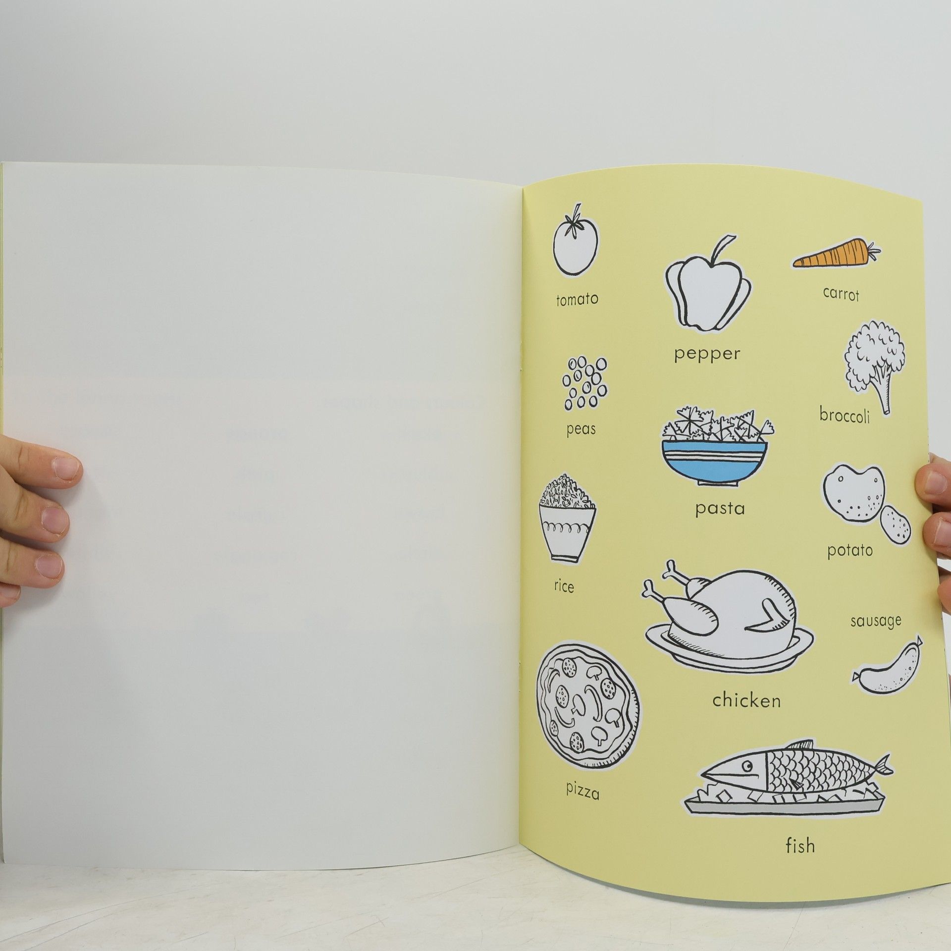 Kirsteen Robson First Colouring Book First English Words
